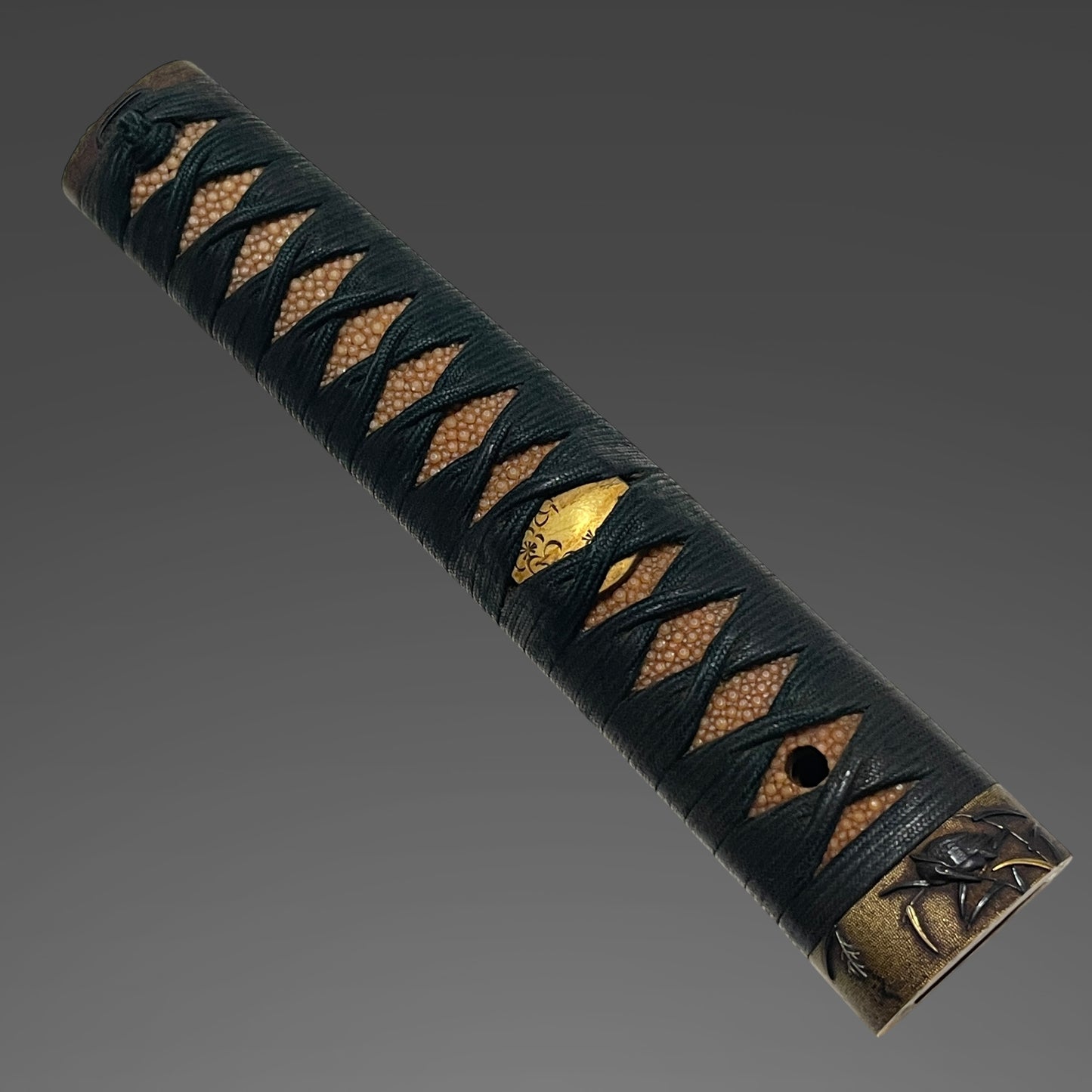 Higonokami Kuniyasu 肥後守国康 signed Long Wakizashi, Waterfowl Brass Fuchikashira, Edo period