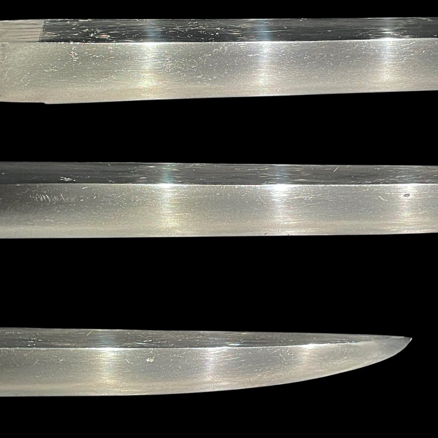 Kawari-Shobuzukuri 変わり菖蒲造り TANTO, Thick blade, Edo period mumei