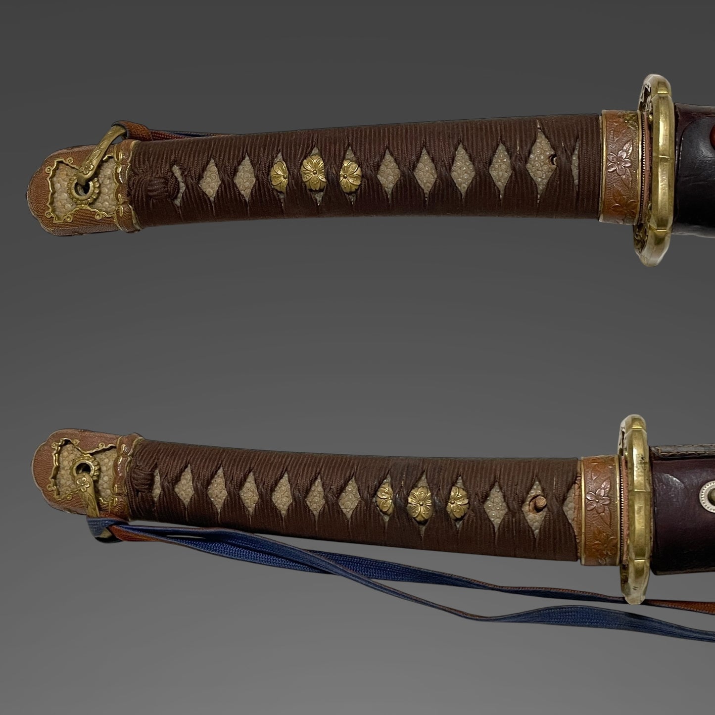 Short GUNTO 短寸軍刀 with Tassel, 大反り Oozori, WW2 Japanese Army Officer Sword