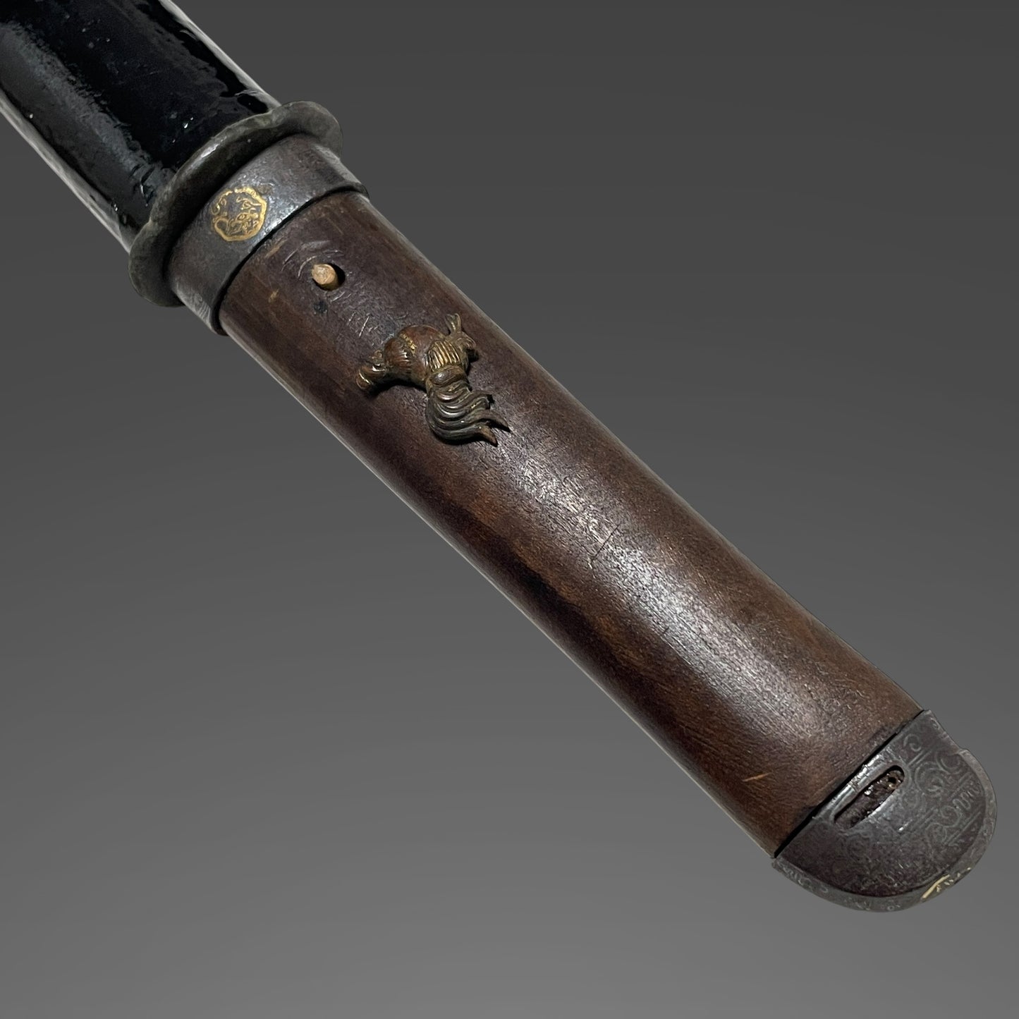 HADAMONO 肌物, Kanenobu 兼信 signed Hirazukuri Wakizashi, Muromachi period