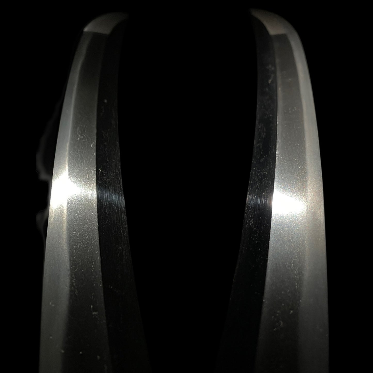 OOKISSAKI 大切先 Wakizashi, Kanenaga 兼長 signed, Wide Blade, Edo period
