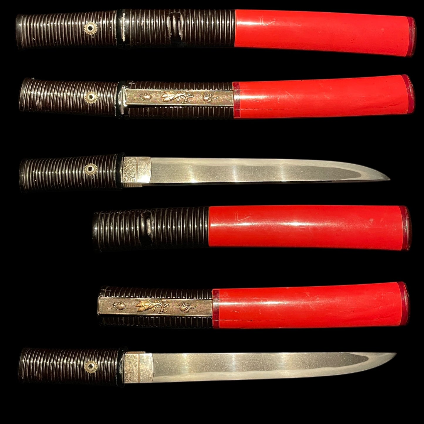 Red Tanto, Koshikizamisaya 腰刻鞘, with Kozuka, Late Edo period mumei