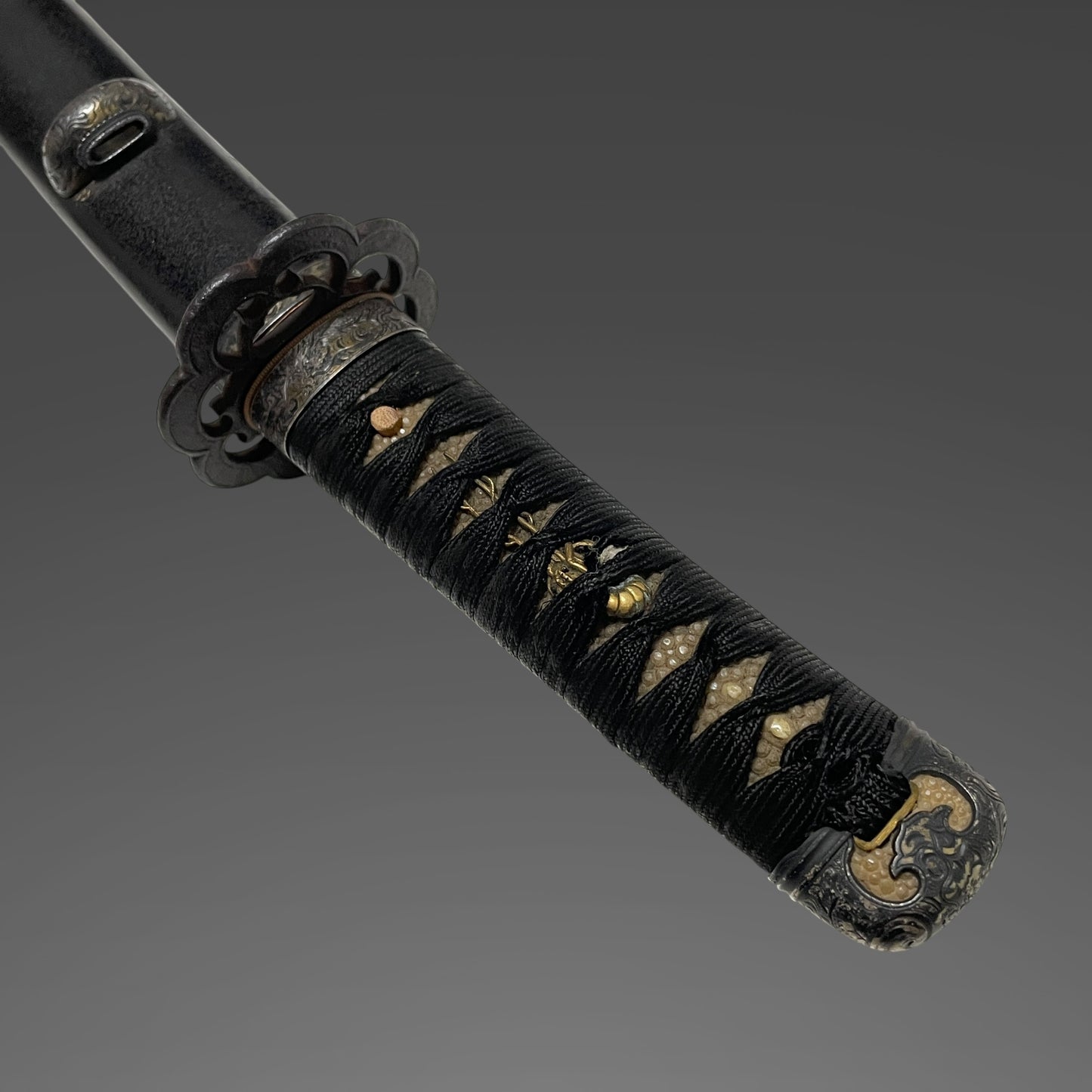 Dragon Fittings, Handachi Koshirae Waizashi, Echizenkoku Shimosaka 越前国下坂 signed