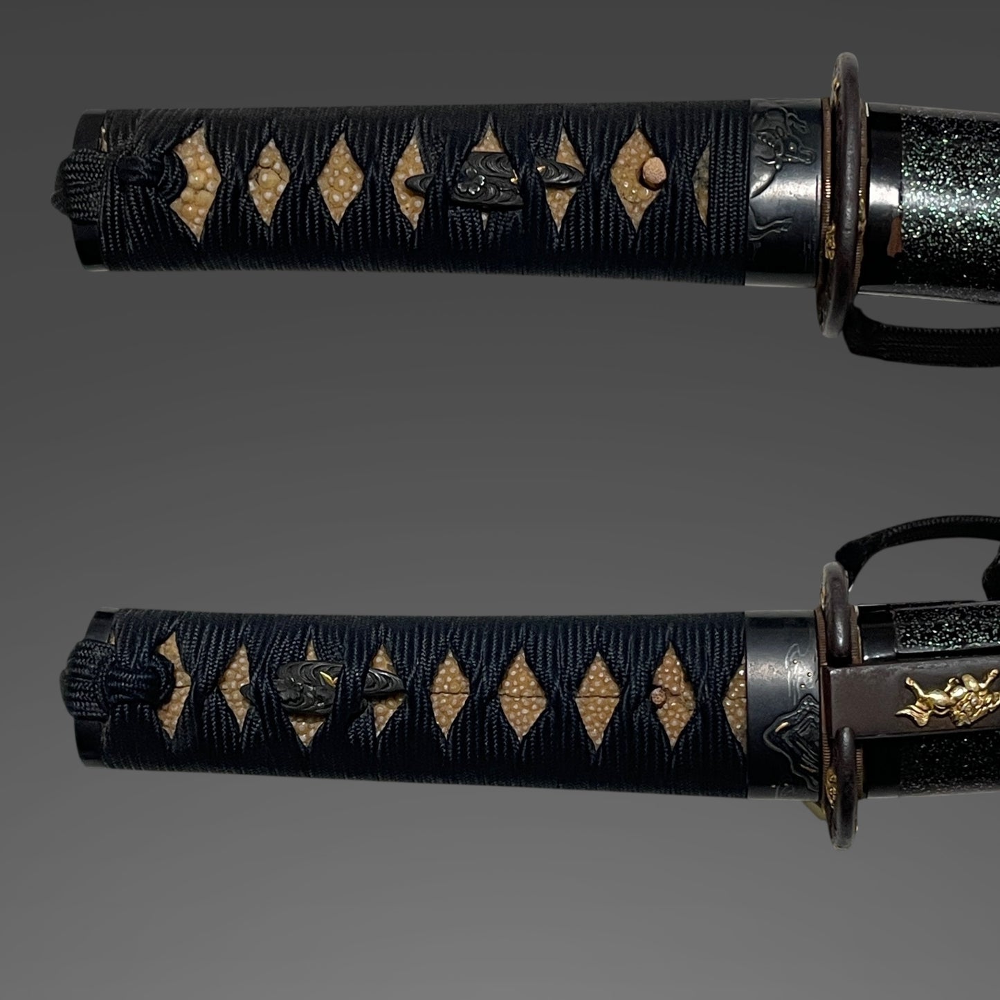 Hirazukuri Wakizashi, Noritsugu signed Fuchi, 鱮腹茎 Tanagobara-Nakago, with Kozuka