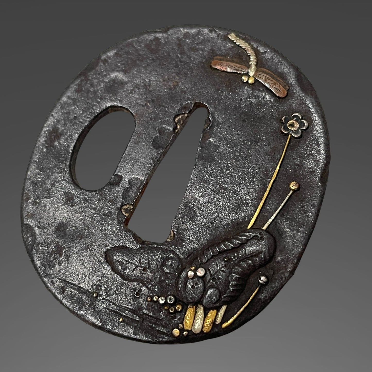 HITATSURA 皆焼 Wakizashi, Dragonfly Tsuba, Family crest Scabbard, Muromachi period mumei
