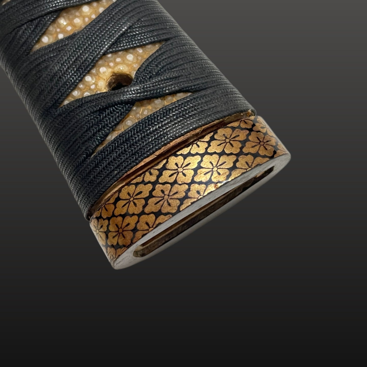 Omeshi-Koshirae お召拵え Wakizashi, Bishuosafune Sukemitsu February 1471 signed, Muromachi period