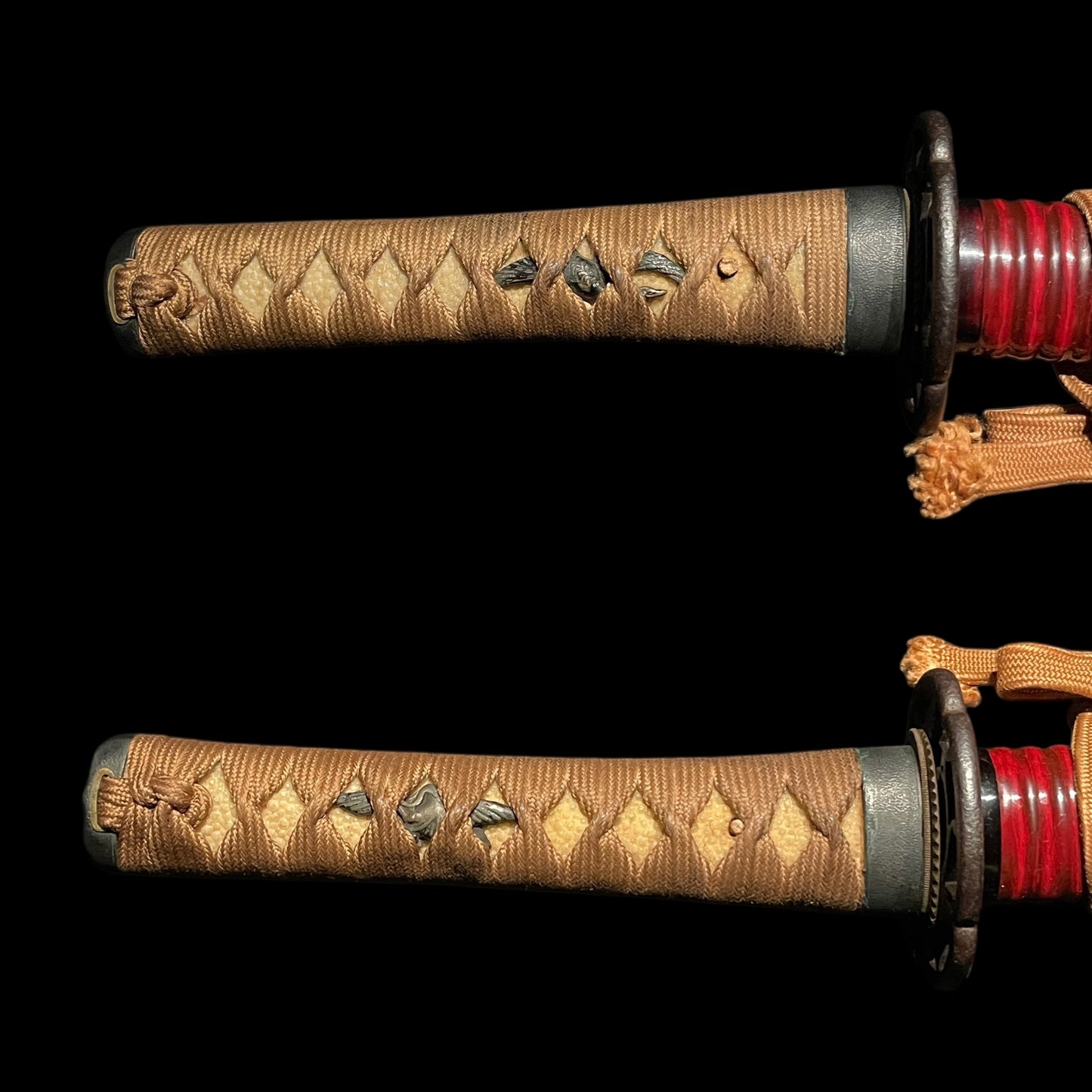 Red Wakizashi, Bishuosafune Norimitsu / February 1476 signed, Muromachi period