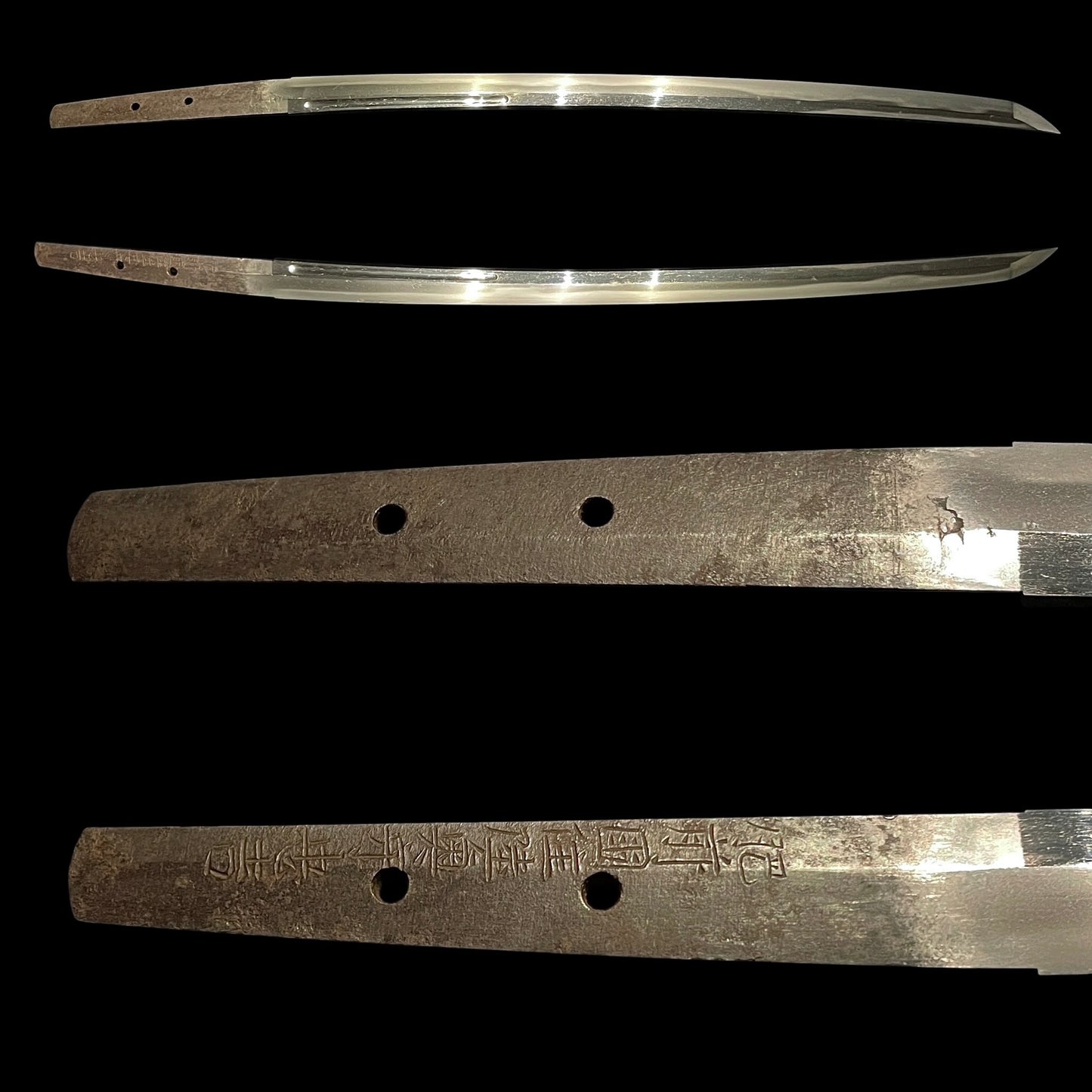 Muneyaki 棟焼 Long Wakizashi, Hizenkokuju Mutsunokami Tadayoshi 肥前国住陸奥守忠吉 signed