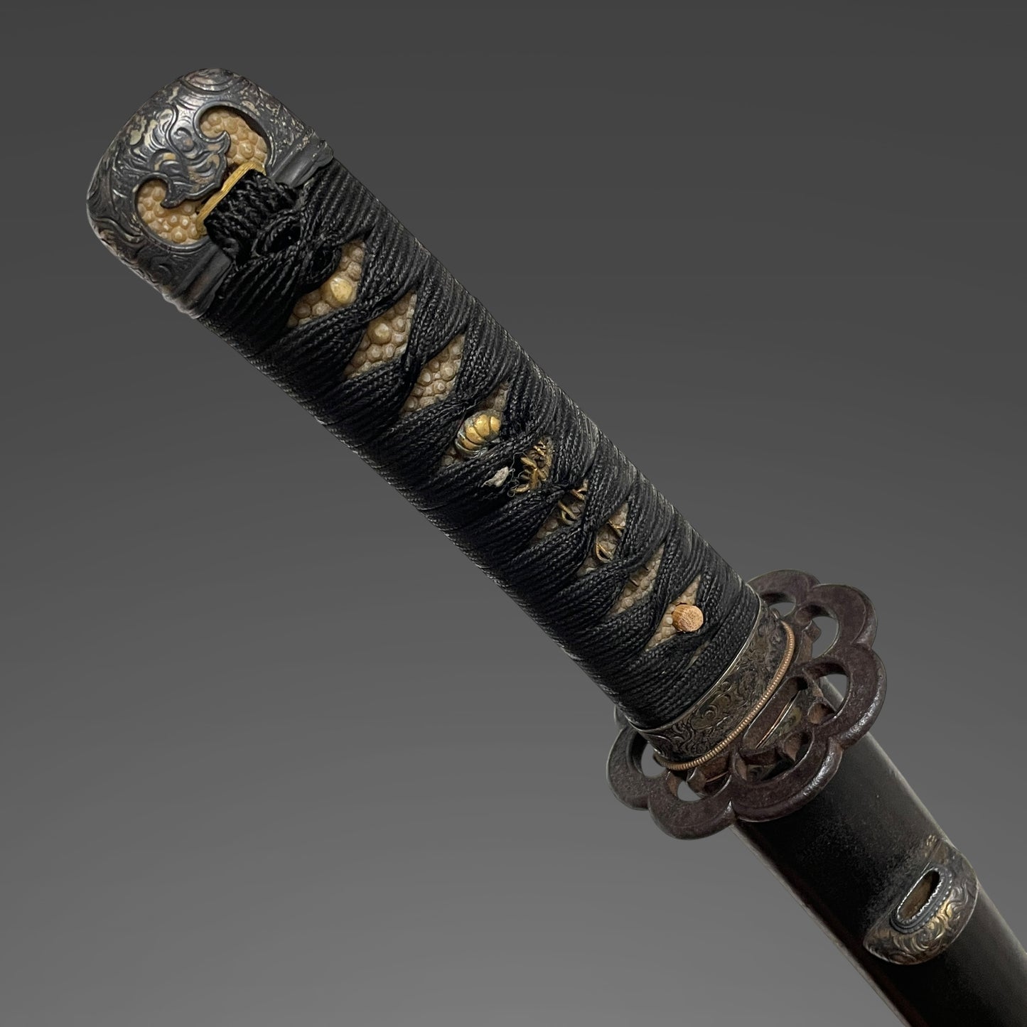 Dragon Fittings, Handachi Koshirae Waizashi, Echizenkoku Shimosaka 越前国下坂 signed
