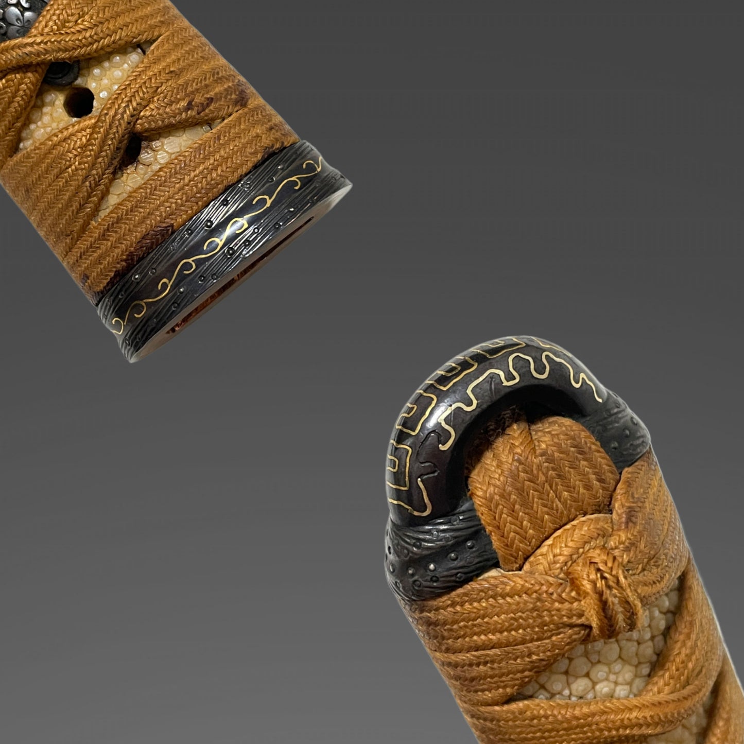 HITATSURA 皆焼 Wakizashi, Doi Shinryo 土肥真了 signed, Mantis Kozuka, Edo period