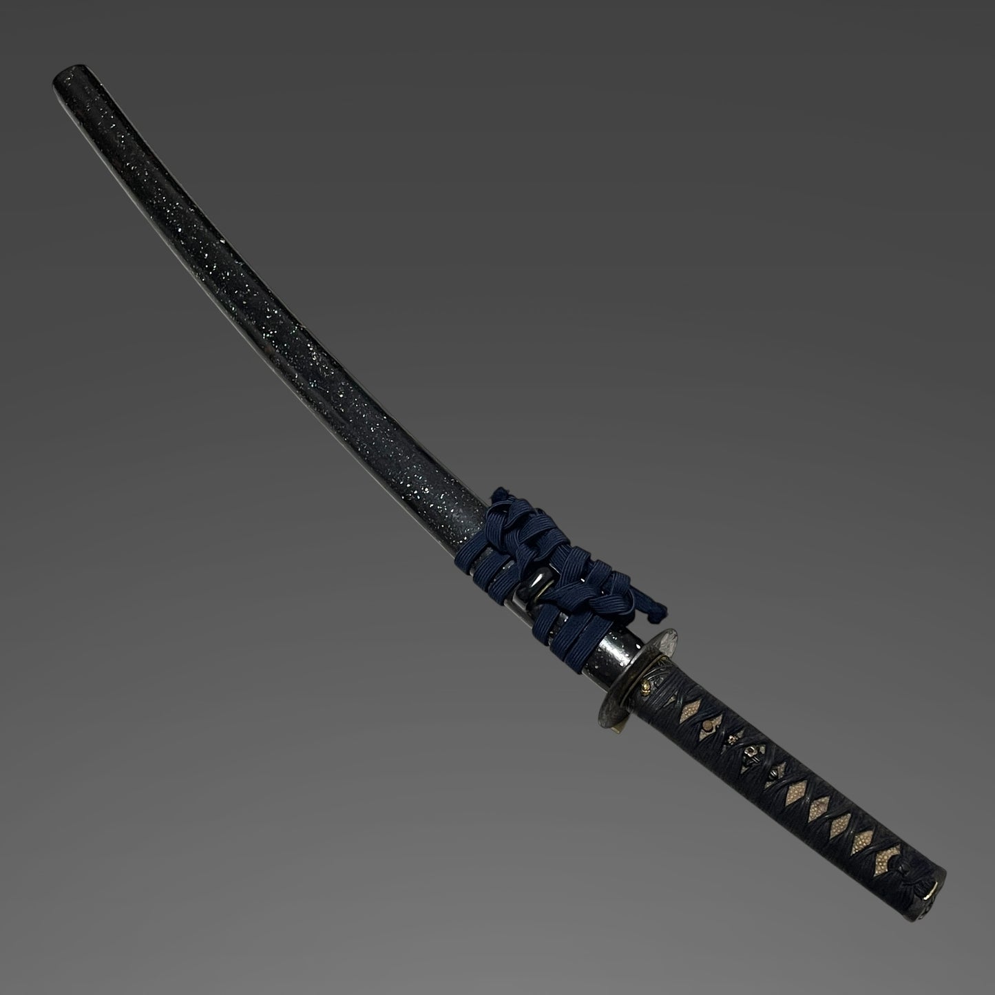 Tadamitsu 忠光 signed Long Wakizashi, Suebizen 末備前, Muromachi period, NBTHK Certificate