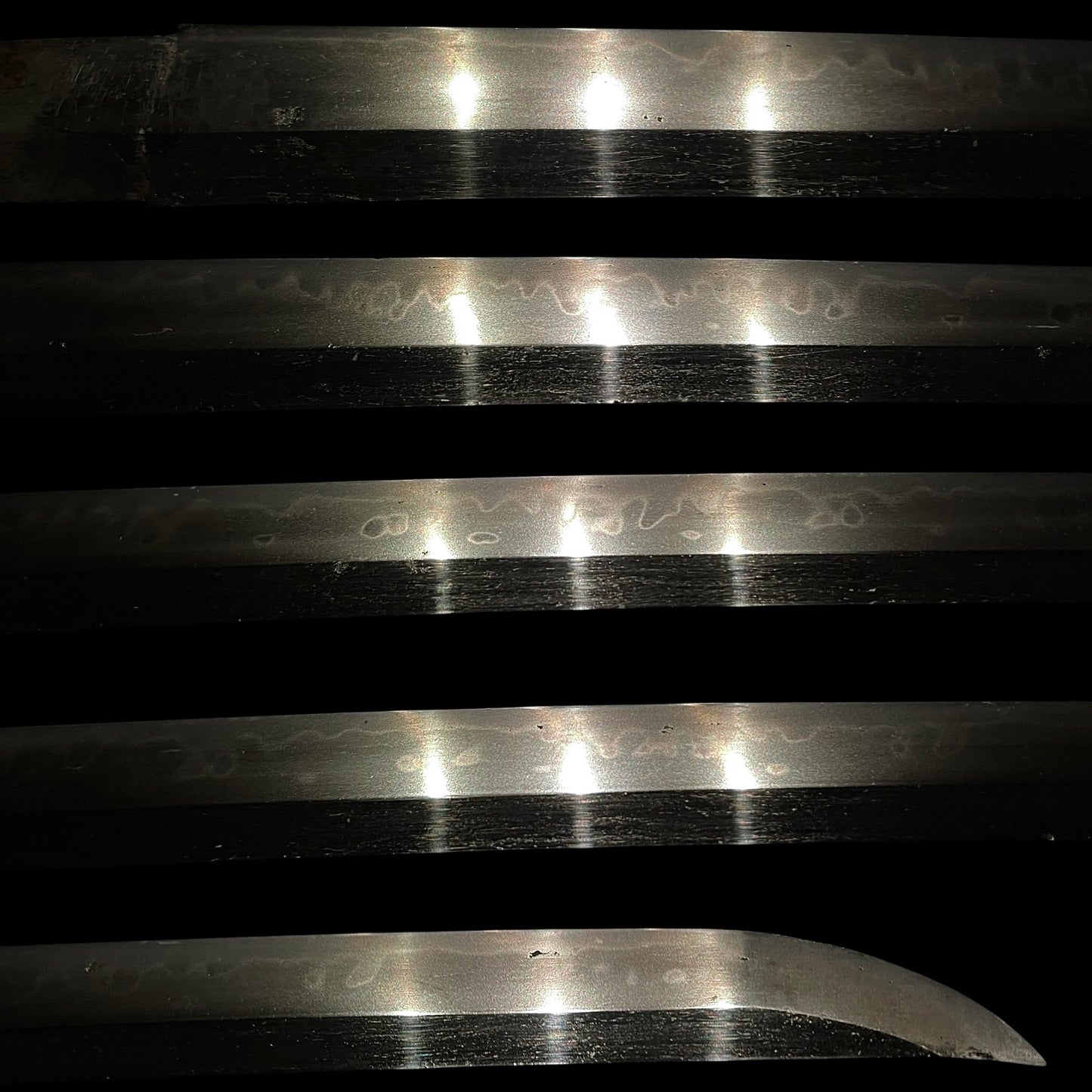 Amazing Hamon Wakizashi, Wide and Thick Blade, Edo period mumei
