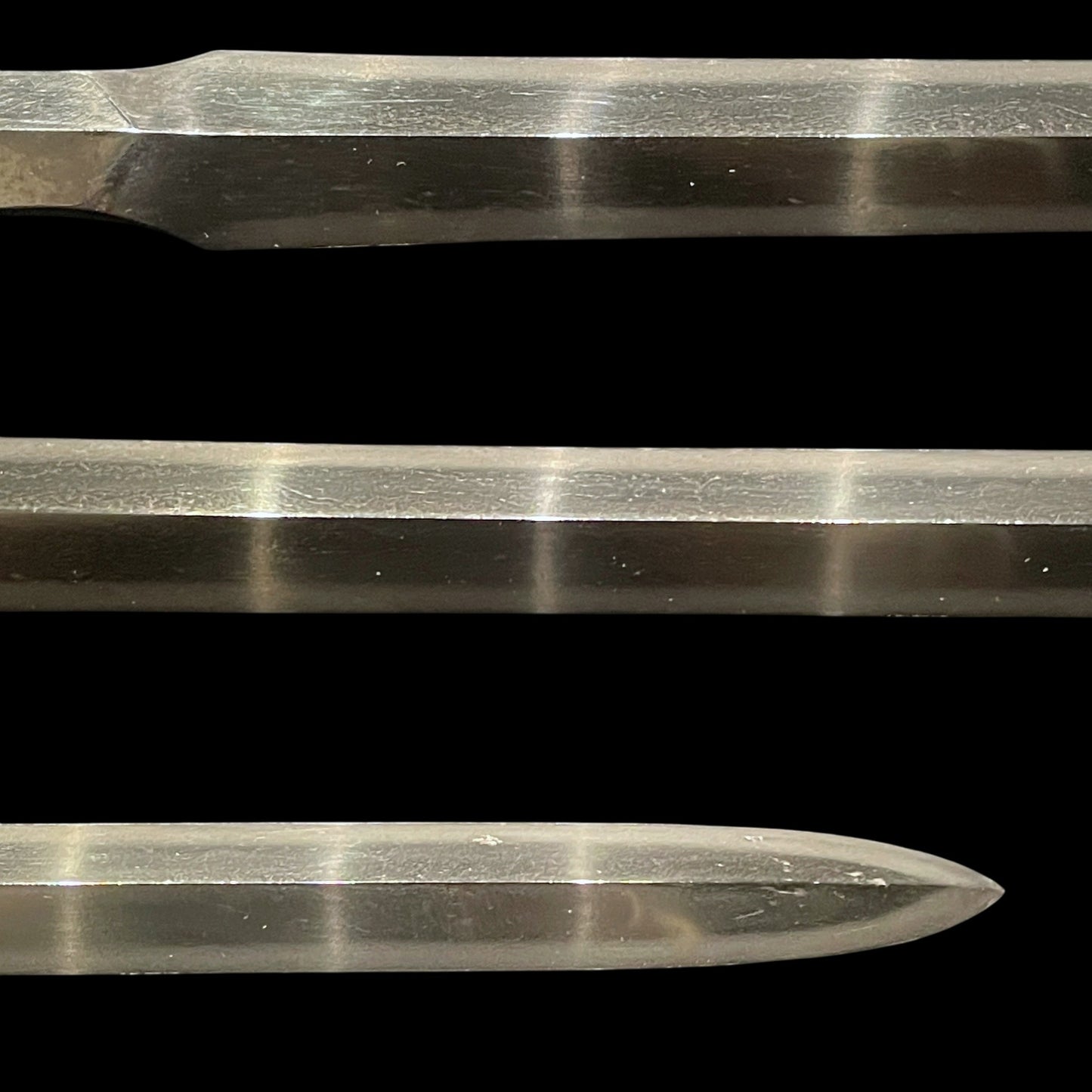 Kunisuke 国助 signed Hirasankaku-Yari 平三角槍, Sword Style Shirasaya, Edo period