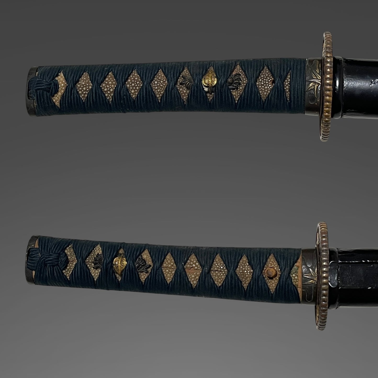 Bonji 梵字 Long Wakizashi, Moth Tsuba, Crab Menuki, Edo period mumei