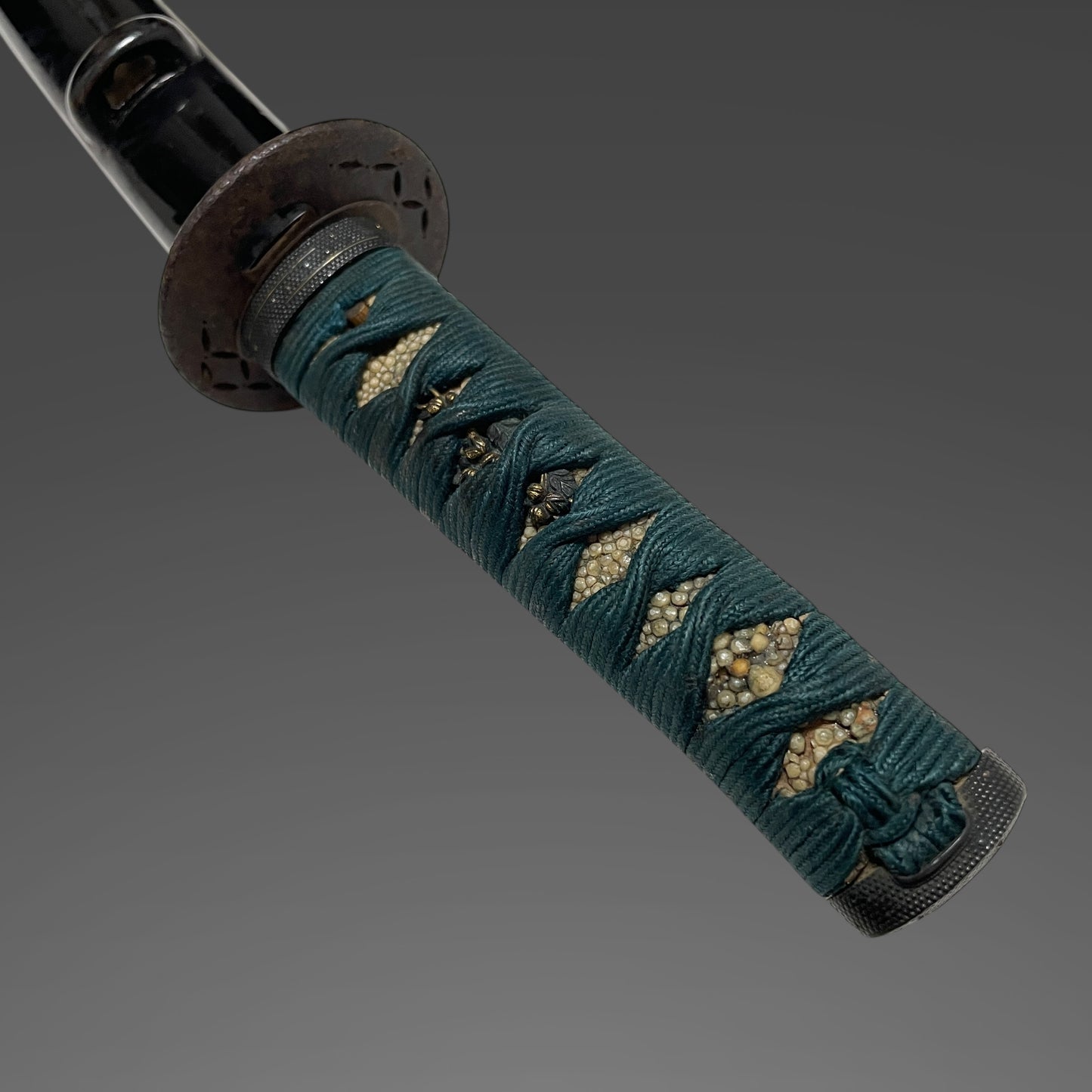 OOKISSAKI 大切先 Wakizashi, Kanenaga 兼長 signed, Wide Blade, Edo period