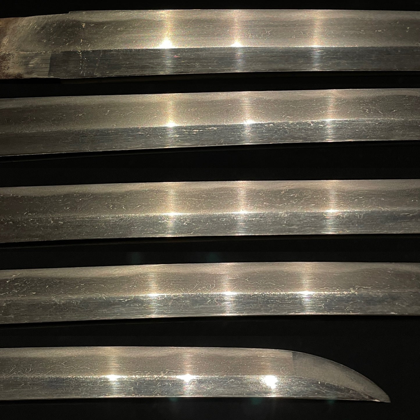 Ichiryu Tomoyoshi 一柳友善 signed Fuchi, Handachi-Koshirae 半太刀拵 Wakizashi, Edo period mumei
