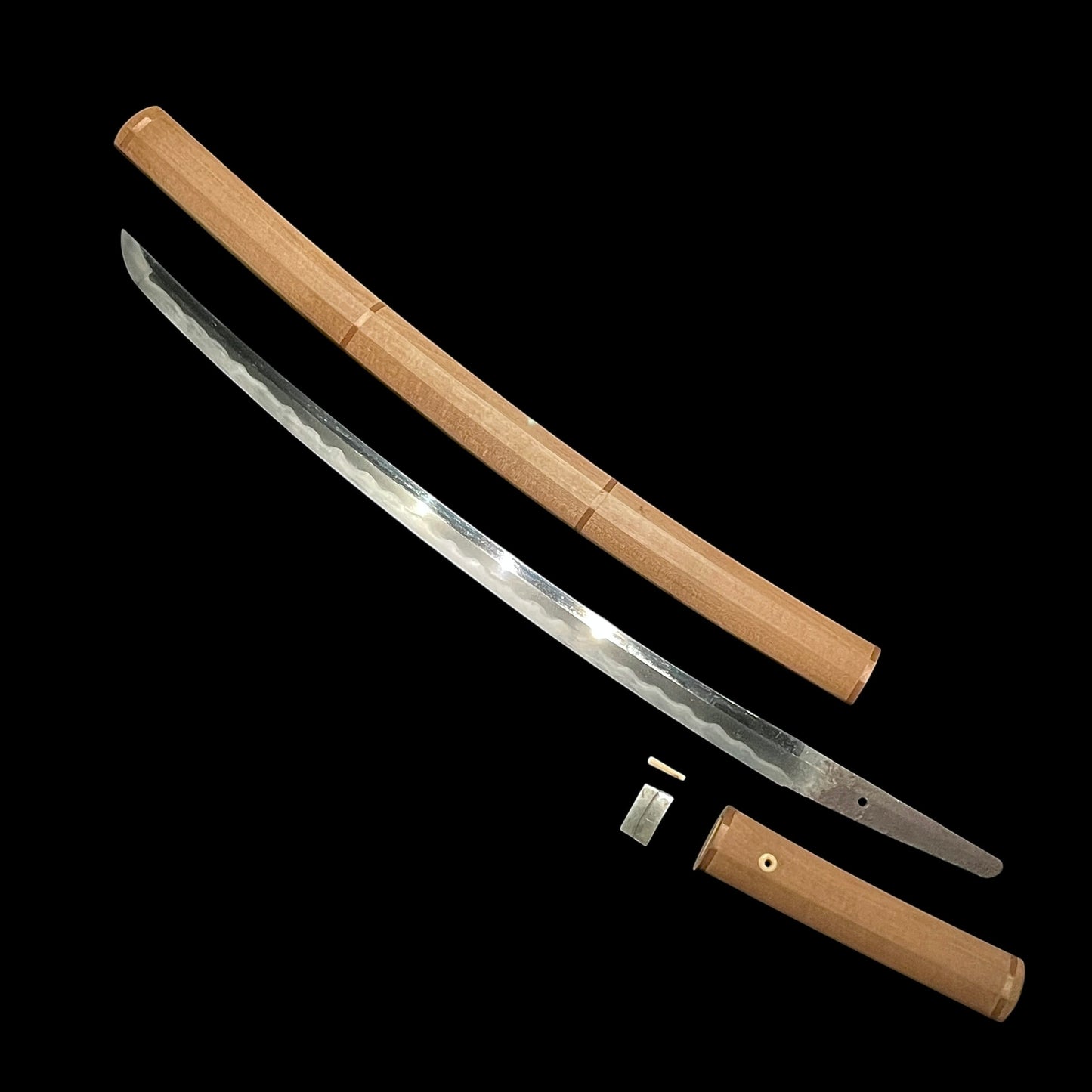 Astonishing Hamon Long Wakizashi, Edo period mumei