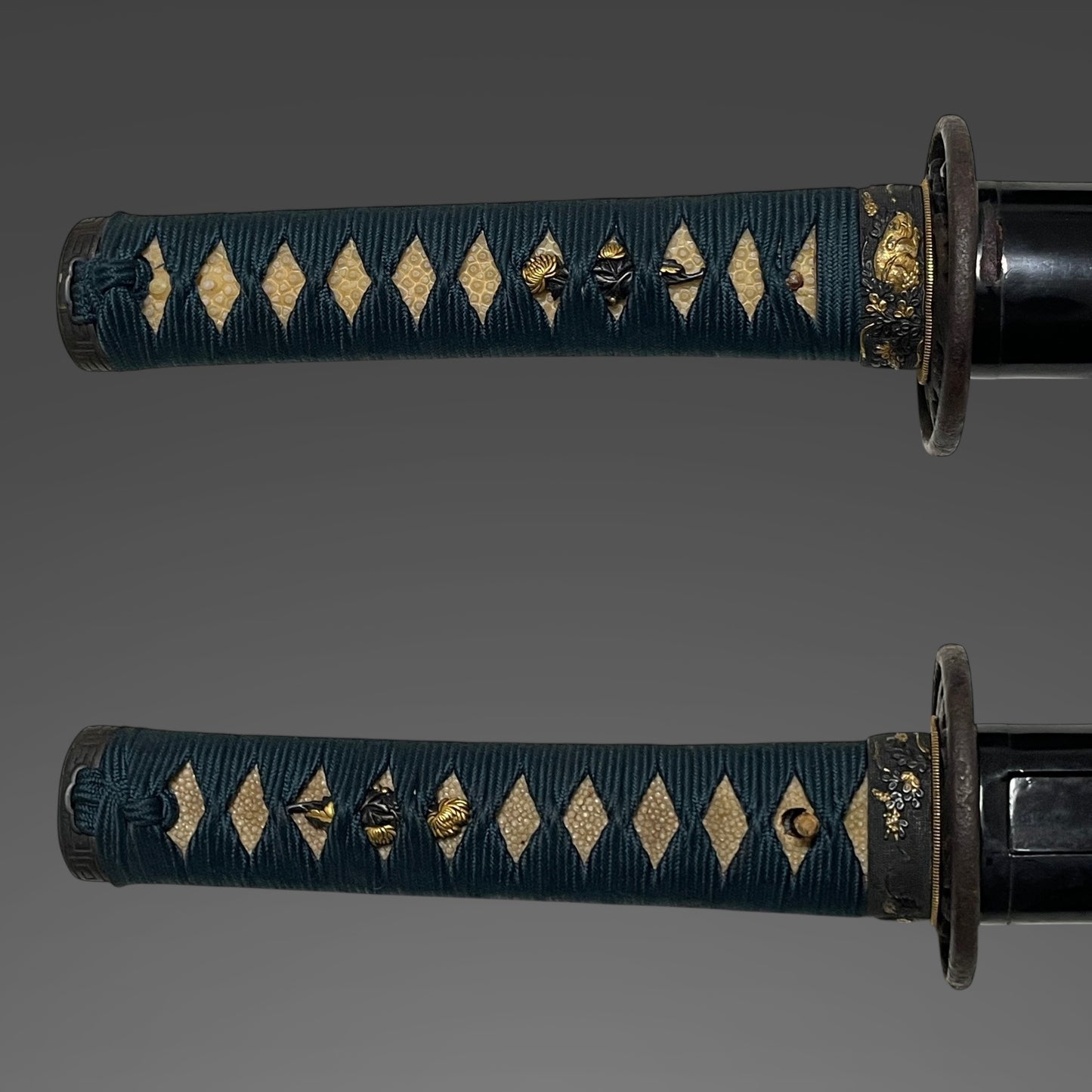 Kanemoto 兼元 signed Long WAKIZASHI, Boar Fuchikashira, Edo period