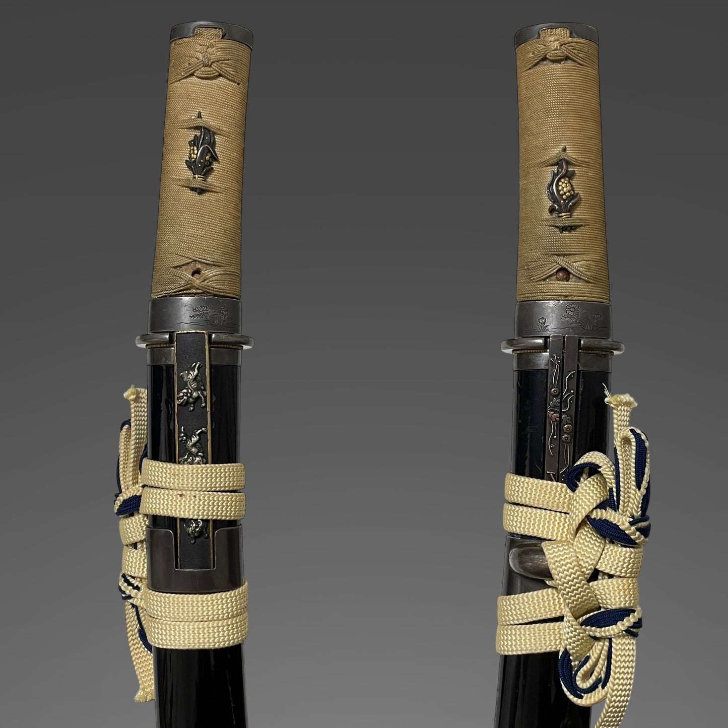 Kiyonori 清則 signed, Kanmuriotoshi 冠落 TANTO, with Kozuka Kogai,  NBTHK Certificate