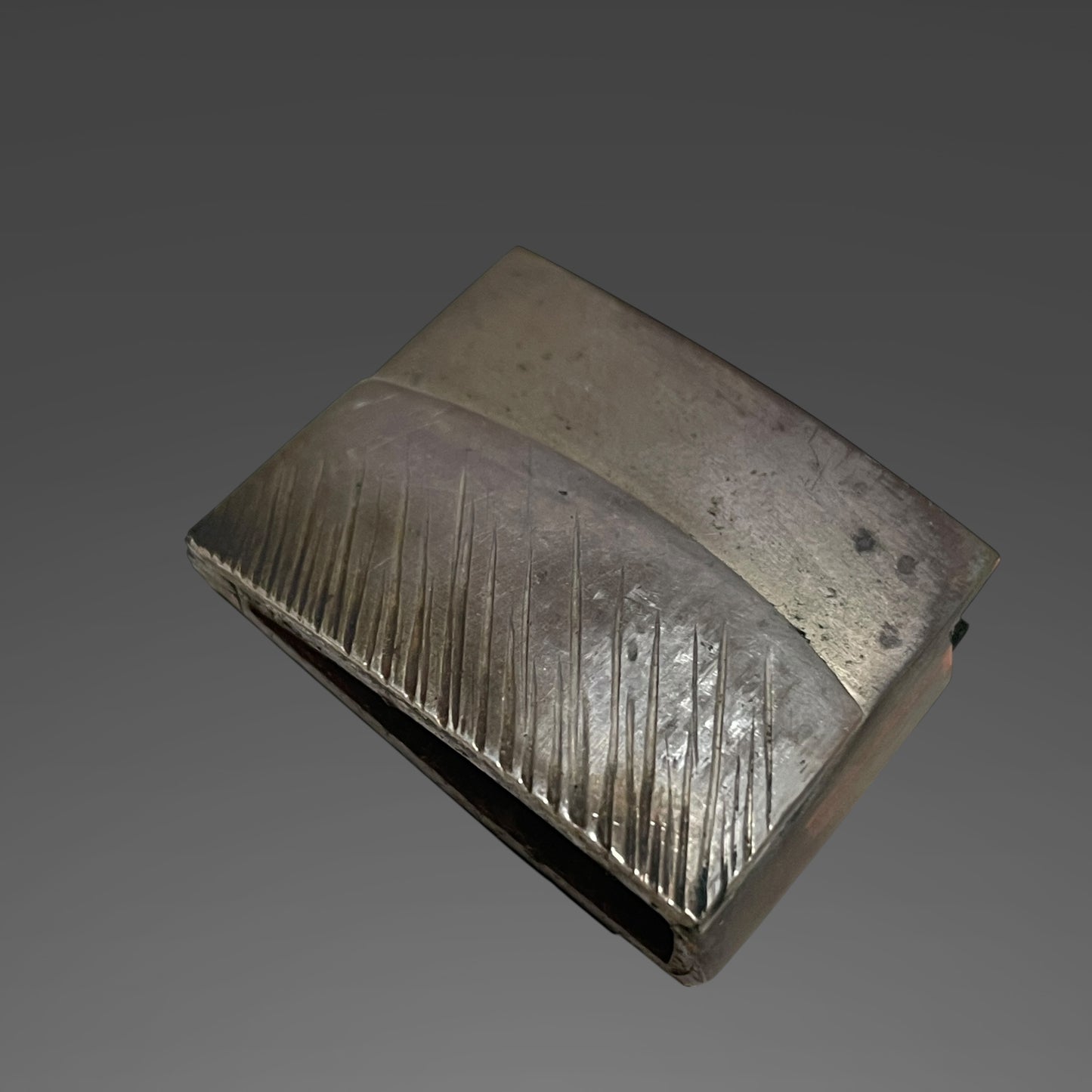 Bizenkoku Sukesada 備前國祐定 signed Wakizashi, Rugged Iron Fuchikashira, Muromachi period