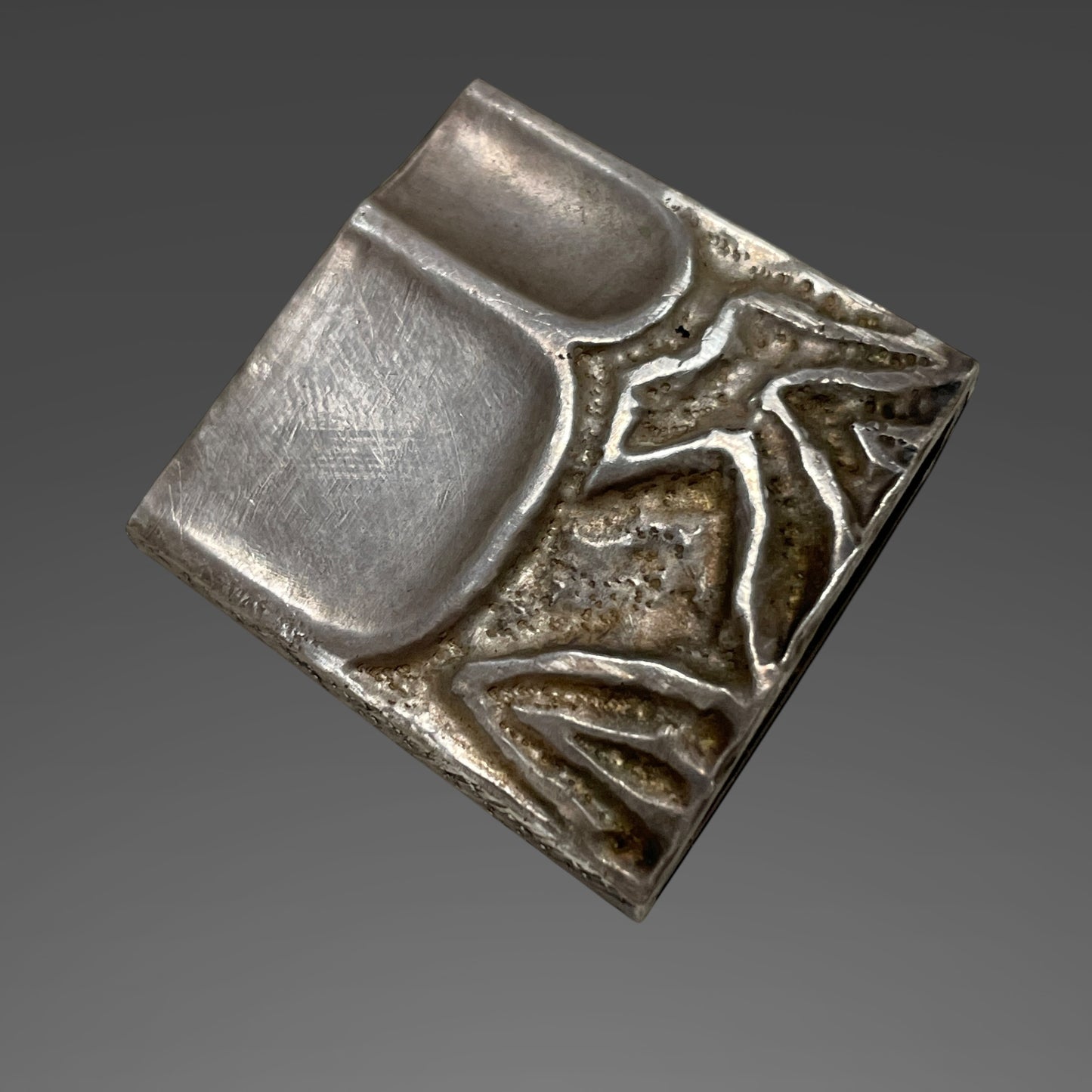 Bat Menuki 蝙蝠目貫, Handachi-Koshirae 半太刀拵 Wakizashi, Edo period mumei