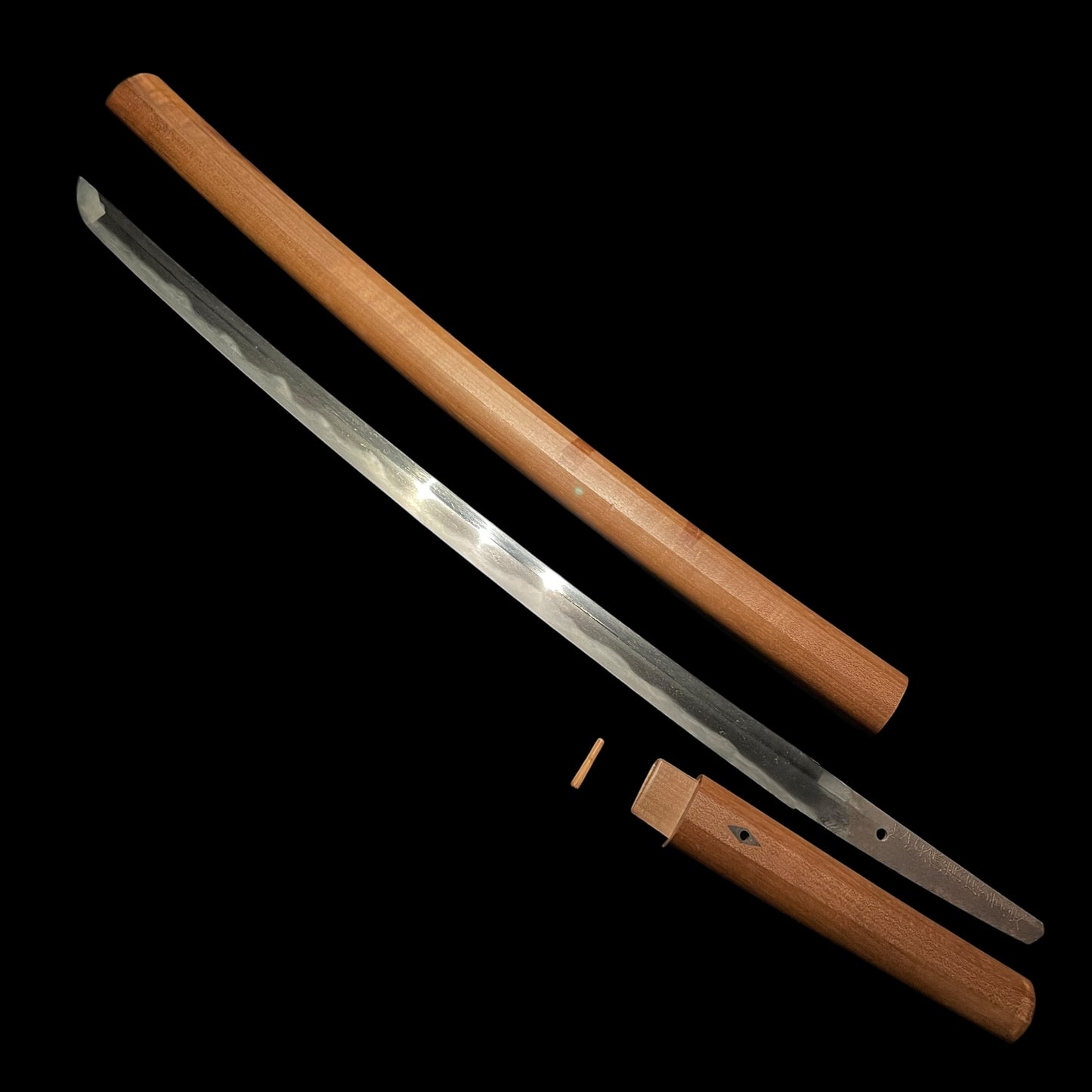 TOKUBETSU-HOZON, Aizu Kanesada 会津兼定, Omidaijo Kanesada 近江大掾藤原兼定 signed Wakizashi