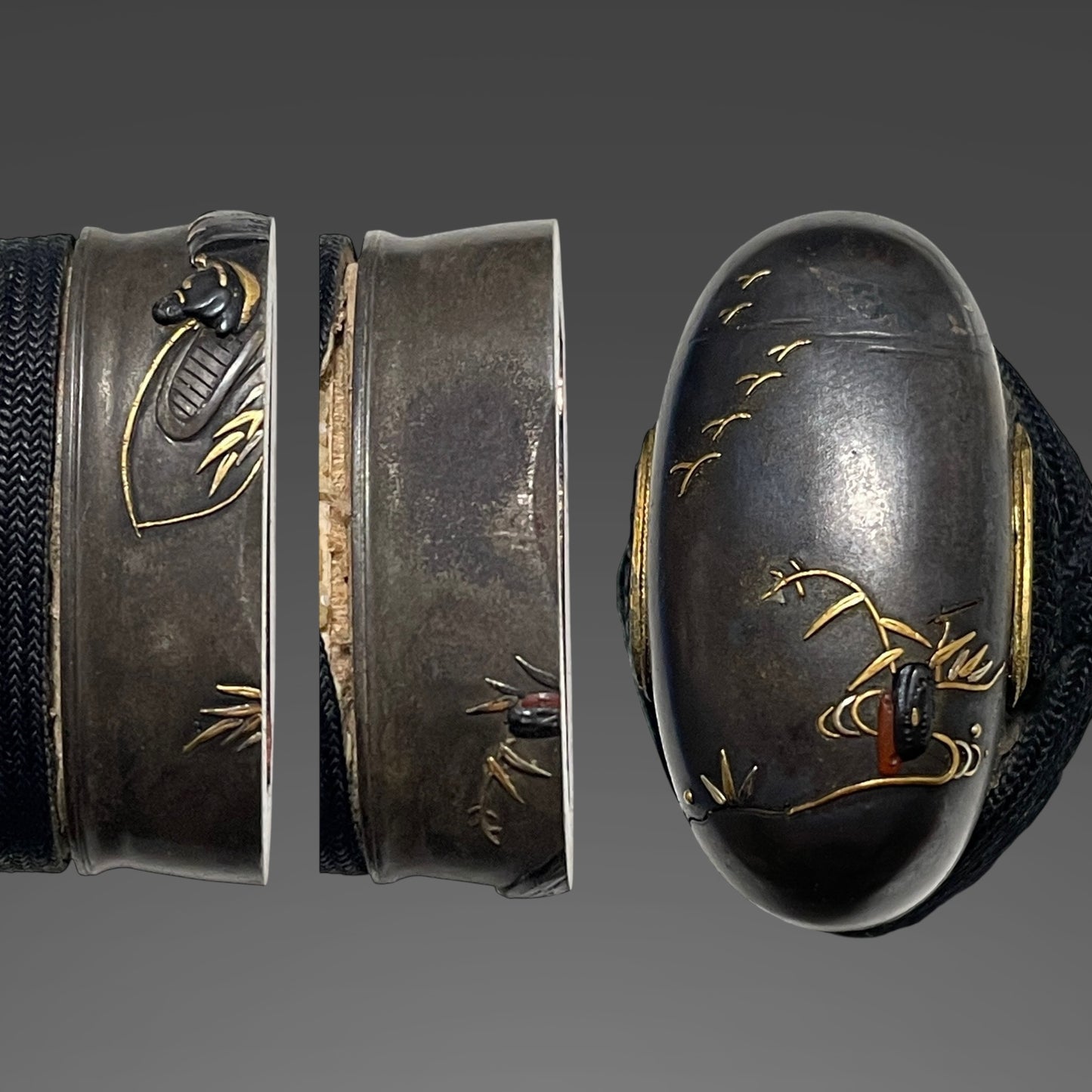 Red Wakizashi Shibuichi Fittings 四分一金具, Signed Fuchi, with Kozuka Kogai,  Edo