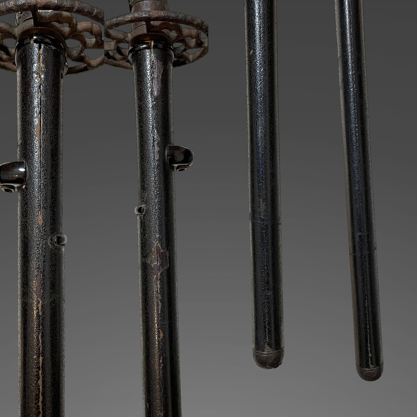 Amazing Hamon Wakizashi, Interesting Menuki, Peony Fuchikashira, Edo period mumei