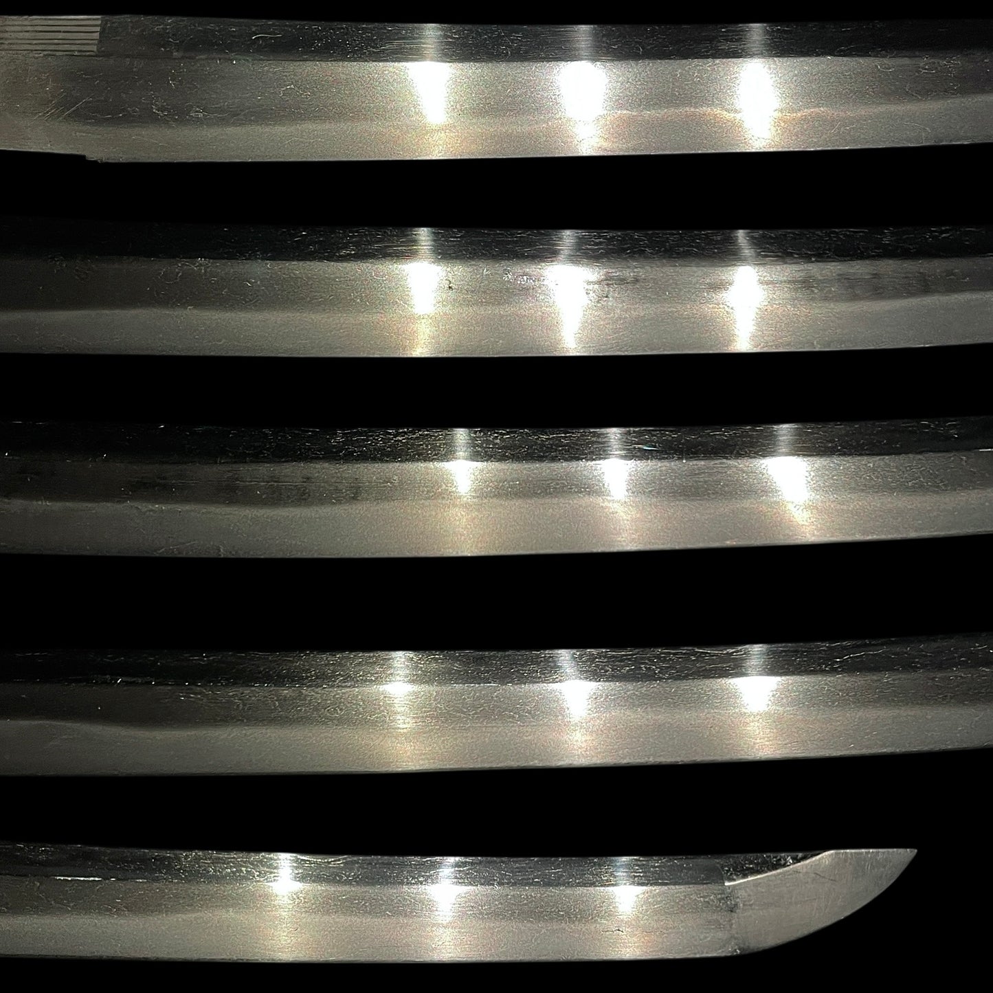 Handachi-Koshirae 半太刀拵, Sadatoshi 貞俊 signed Wakizashi, with Kozuka, Edo period