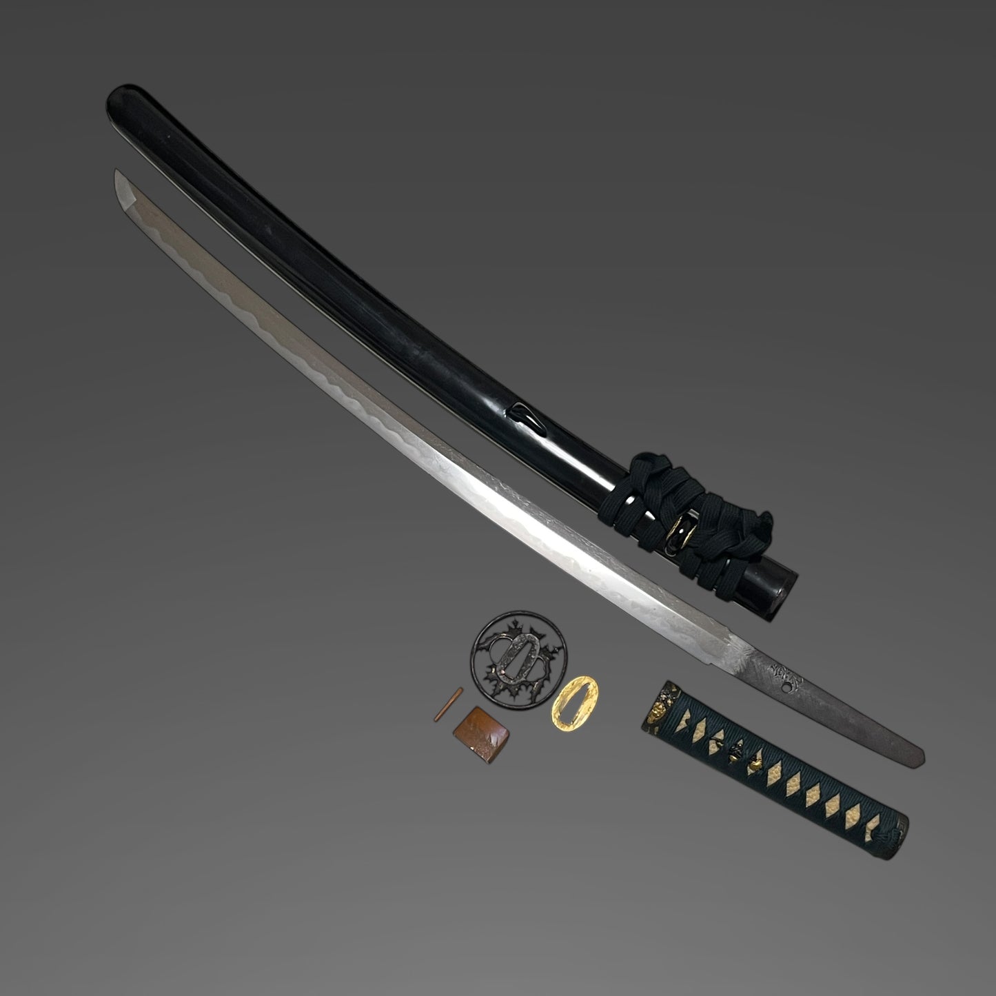 Kanemoto 兼元 signed Long WAKIZASHI, Boar Fuchikashira, Edo period