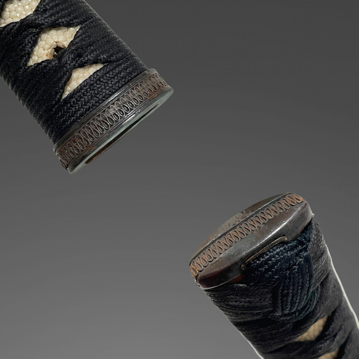 Aogaimijin-Saya 青貝微塵鞘 Wakizashi, Thick Tsuba, Edo period mumei