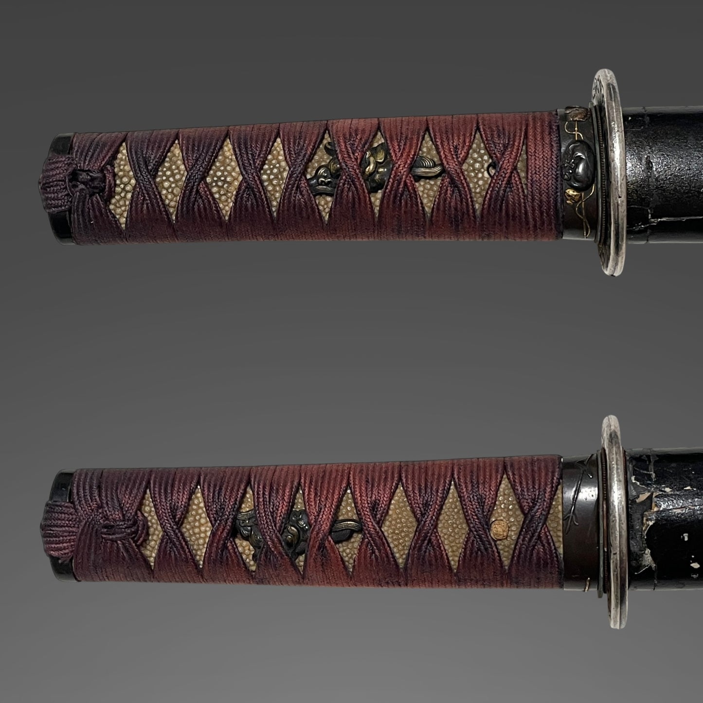Chrysanthemum Tsuba 菊鍔 Short Wakizashi, Thick blade, Edo period mumei