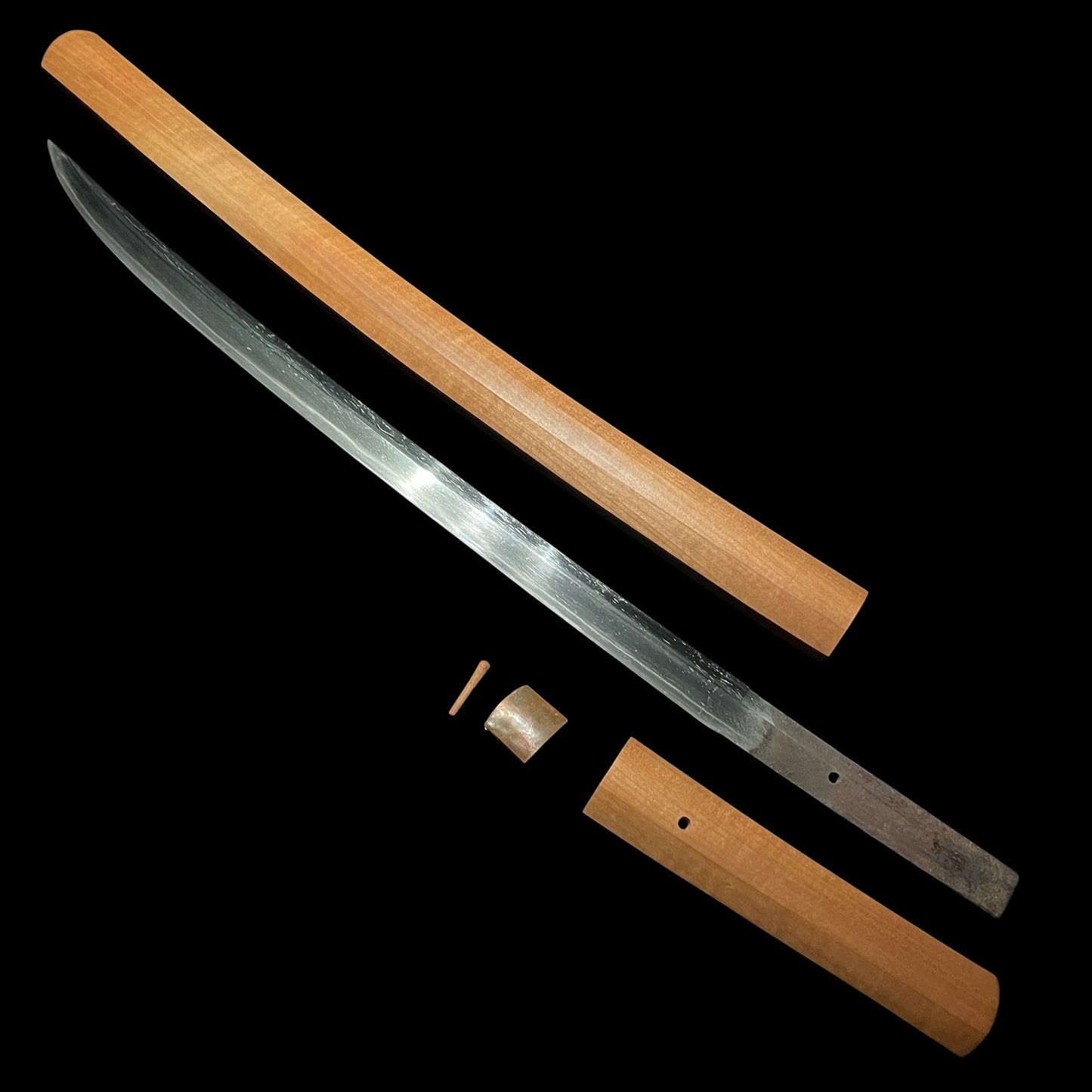 Nagamaki Naoshi Style Wakizashi, Kaifu 海部, Muromachi period, NBTHK Certificate