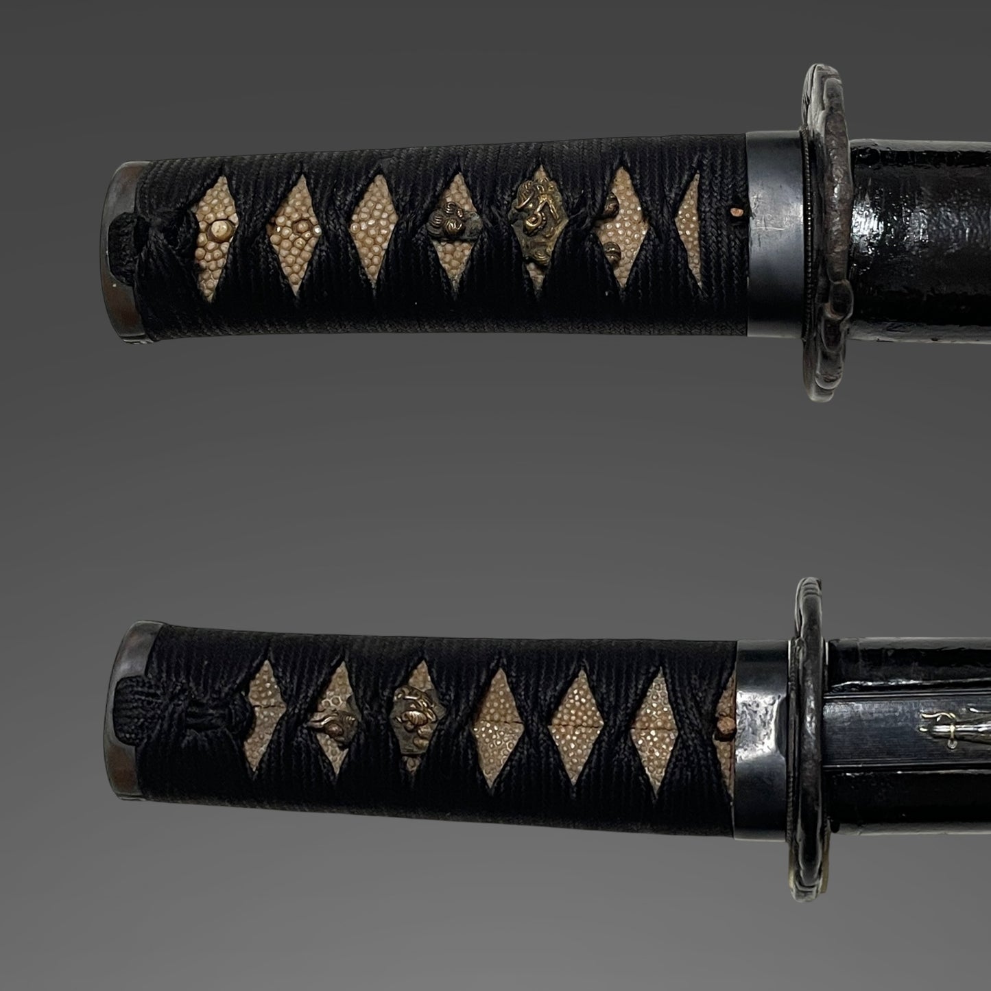 Kanefusa 兼房 signed TANTO, Shakudo Kozuka, Muromachi period, NBTHK Certificate