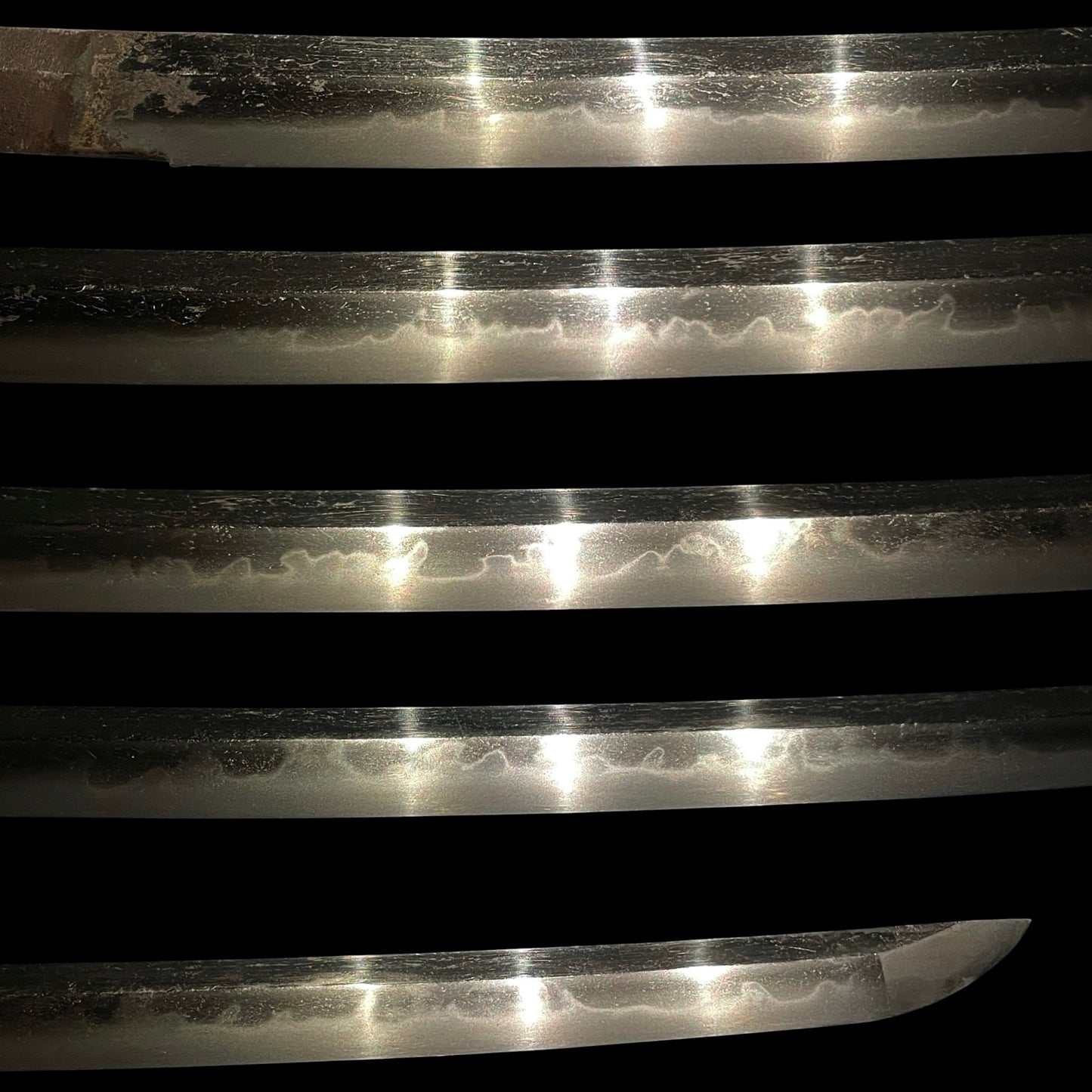 Beautiful Hamon Wakizashi, Masamitsu 正光 signed, Muromachi period