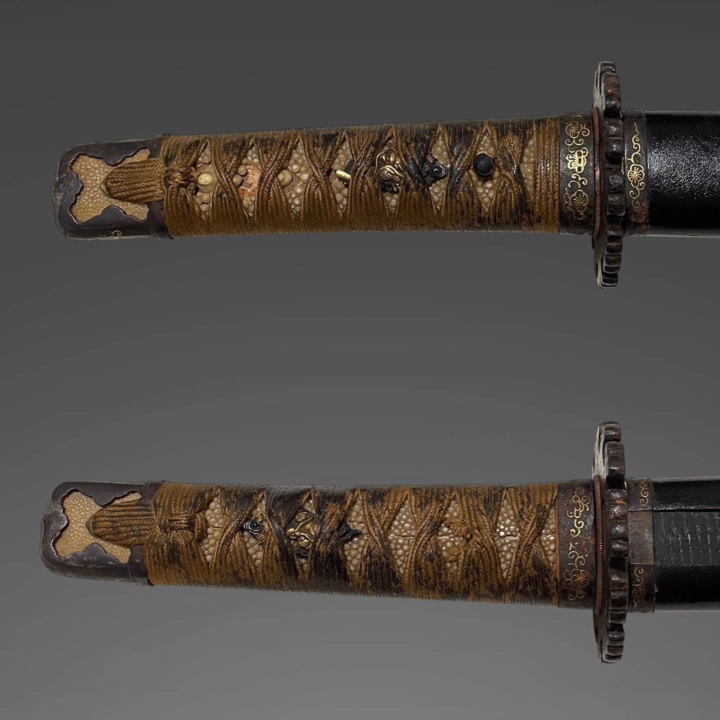 Handachi Koshirae 半太刀拵 Wakizashi, Dragon Menuki, Edo period mumei
