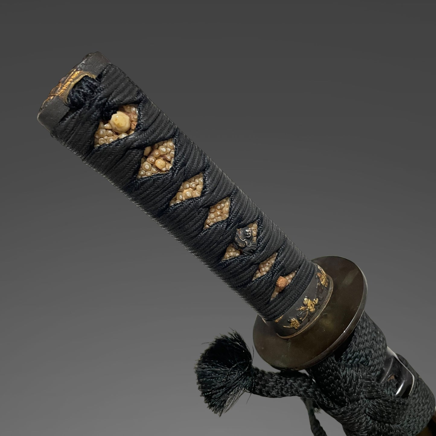 Hishuju Hironaga 肥州住廣長 signed Wakizashi, Ishimochiishi Saya 石首魚石鞘, Edo period