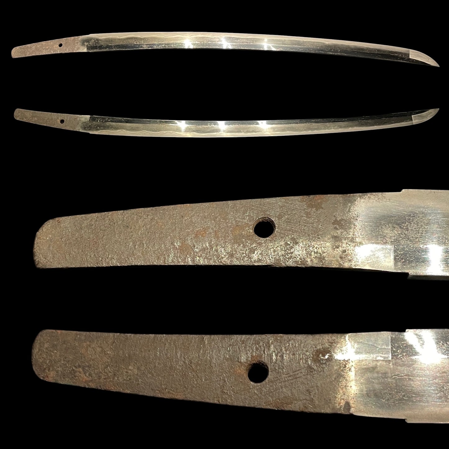 Mino Style Fuchikashira Long Wakizashi, Tadatsugu 忠次 signed Tsuba, Edo peiord mumei