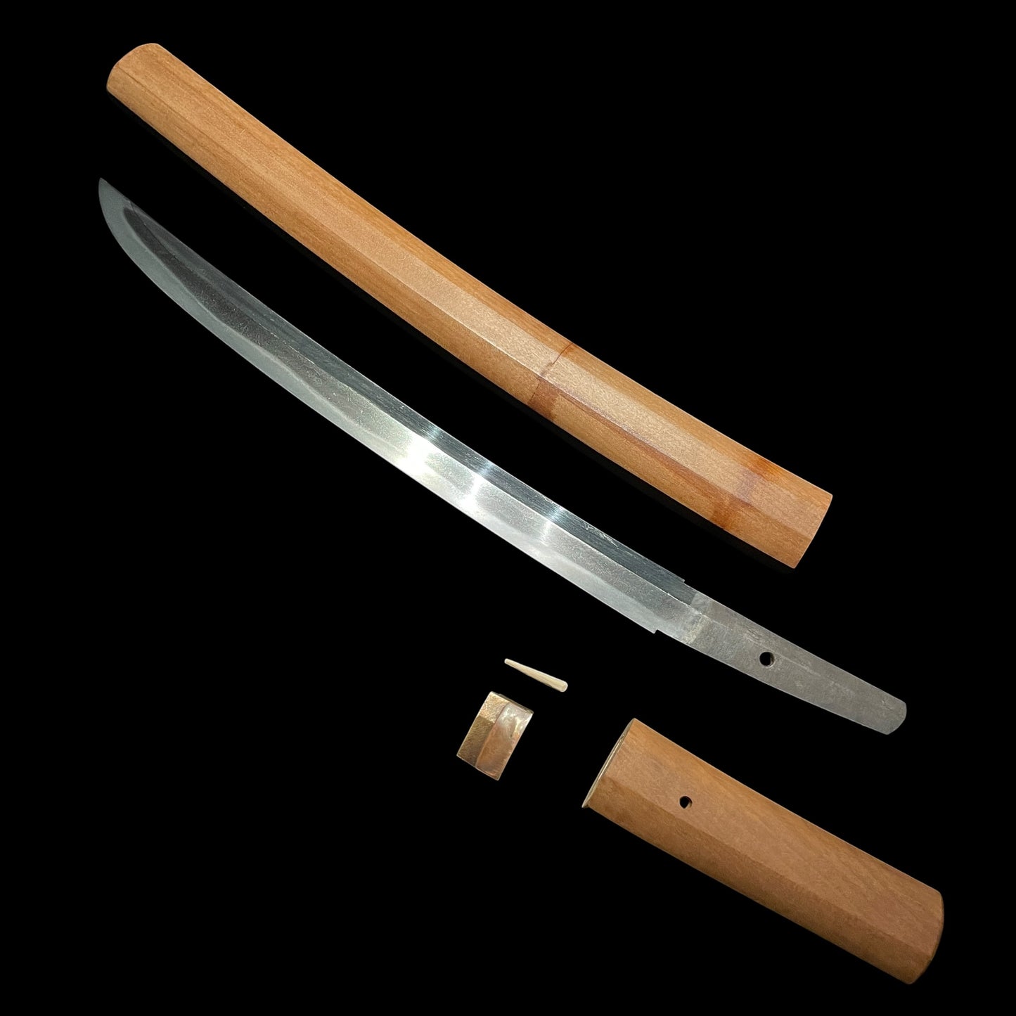 Shimosaka 下坂, Shobuzukuri Wide Wakizashi, Edo period, NBTHK Certificate