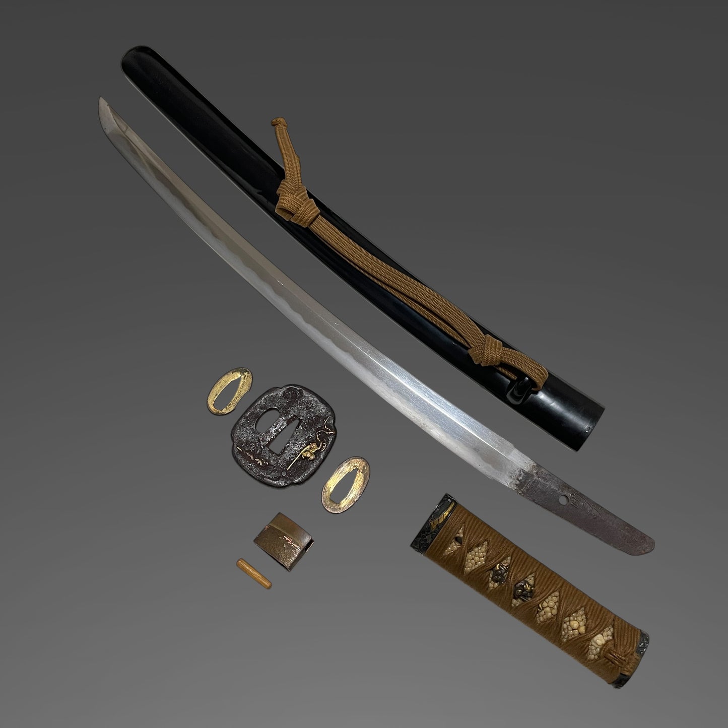 Kunitsugu 国次 signed Wakizashi, Edo period, NBTHK Certificate