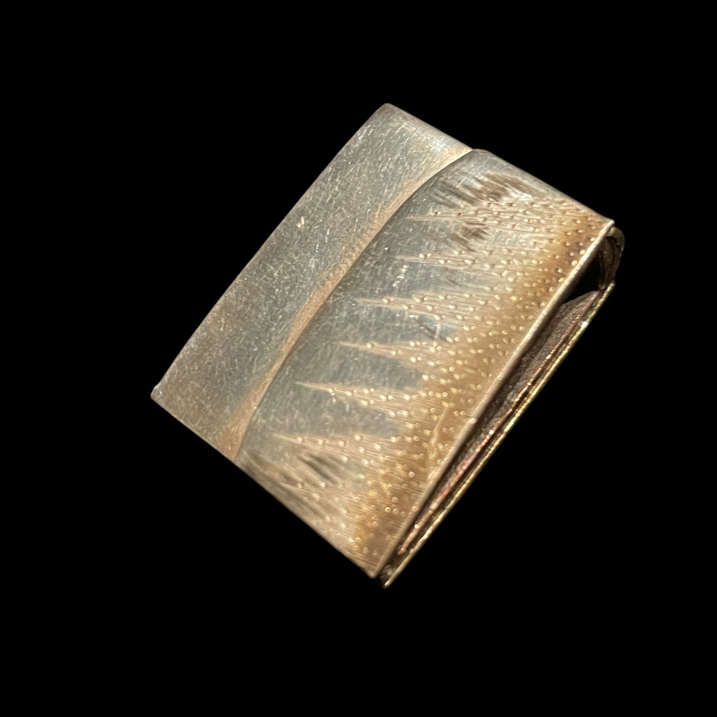 Bizenkoku Tomomitsu 備前國友光 signed TANTO, Yoshioka 吉岡 style Shakudo TSUBA