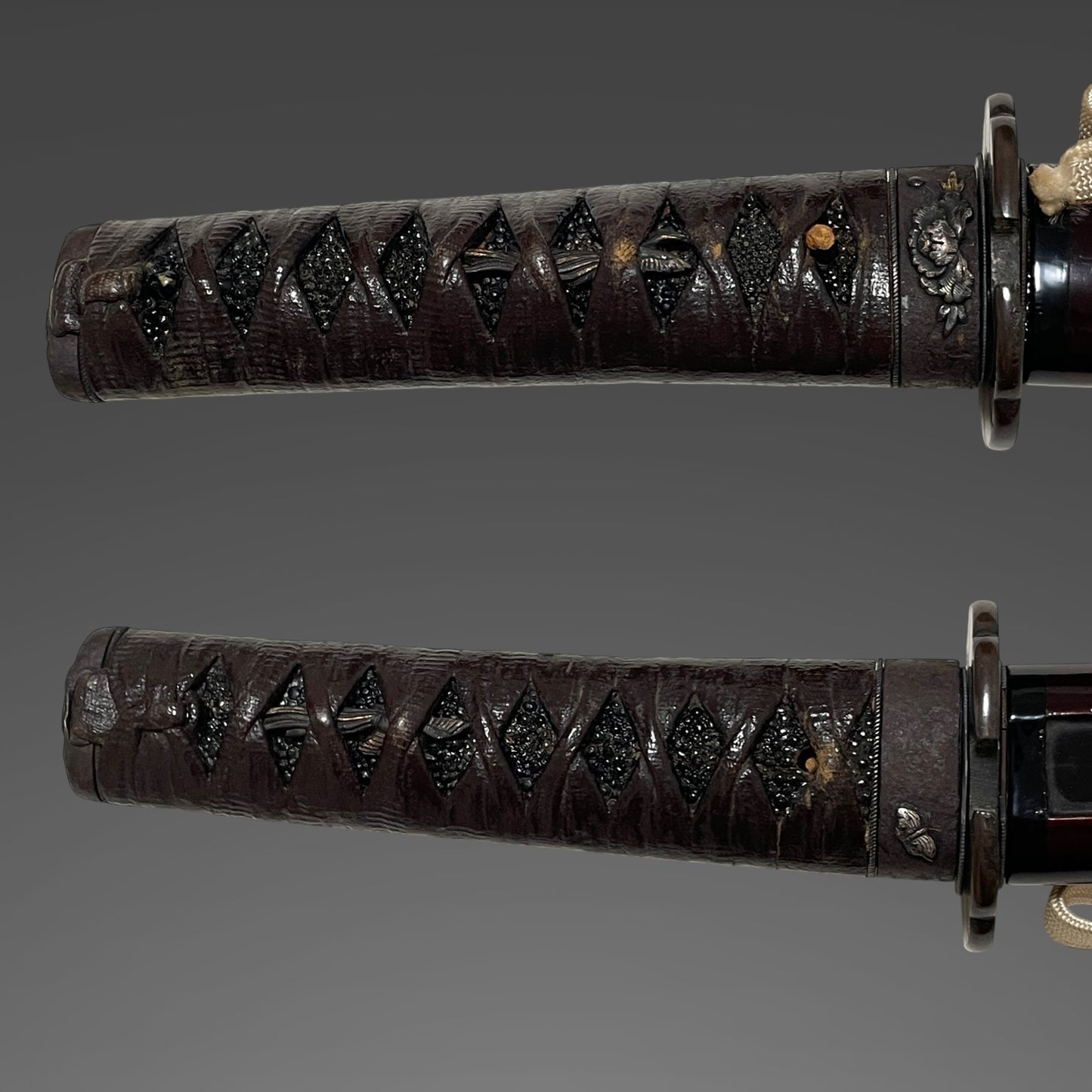Masaie 正家 signed, Shobuzukuri Wakizashi, Peonies and butterflies Fuchikashira, Muromachi period