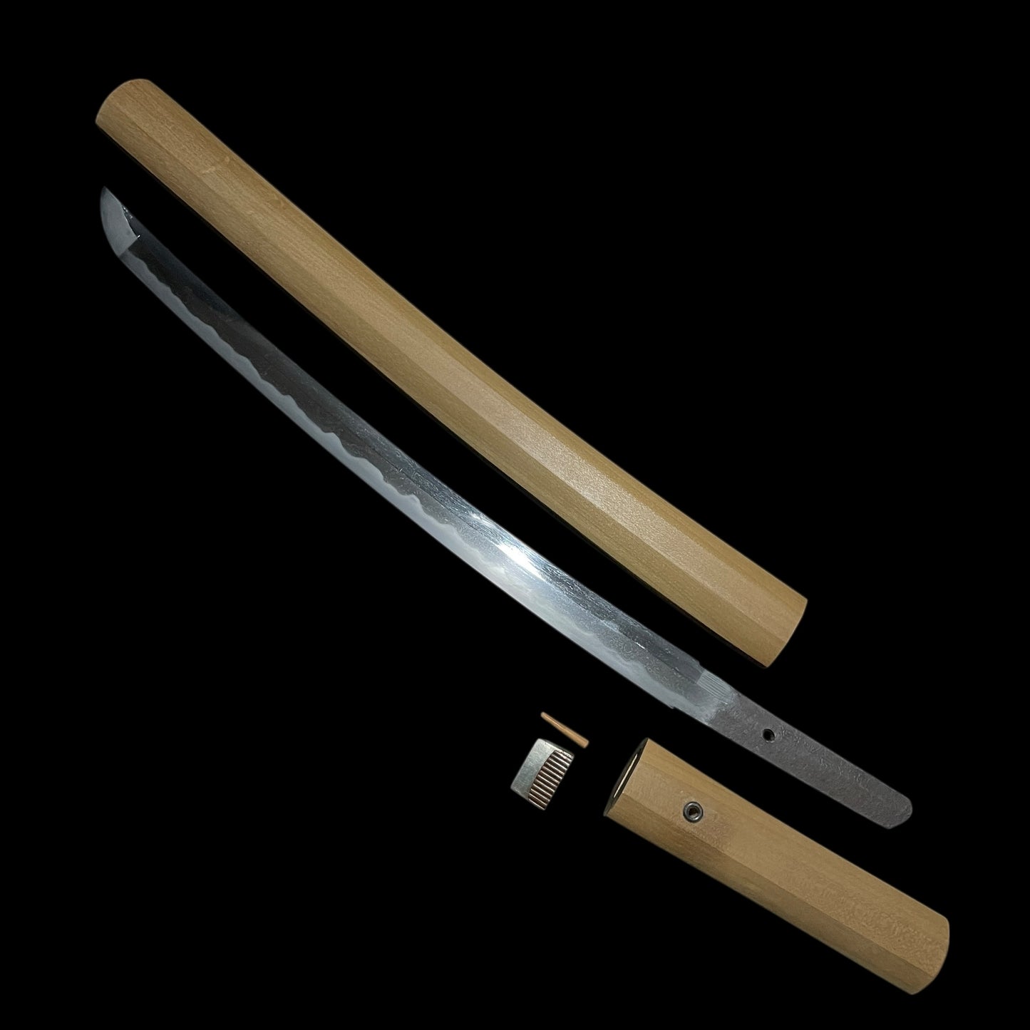 Bishuosafune Sukesada 備州長船祐定 signed Wakizashi, Suebizen 末備前, Late Muromachi period