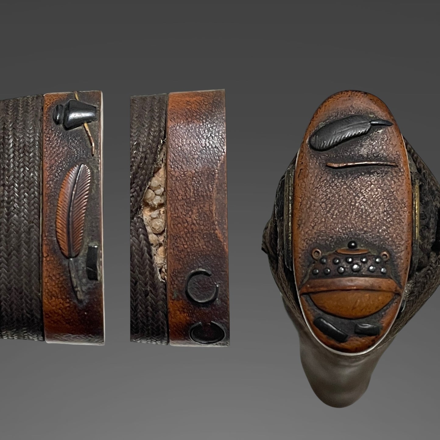 Amazing Hamon Sukezane 助真 signed Wakizashi, Copper Fuchikashira, Edo period