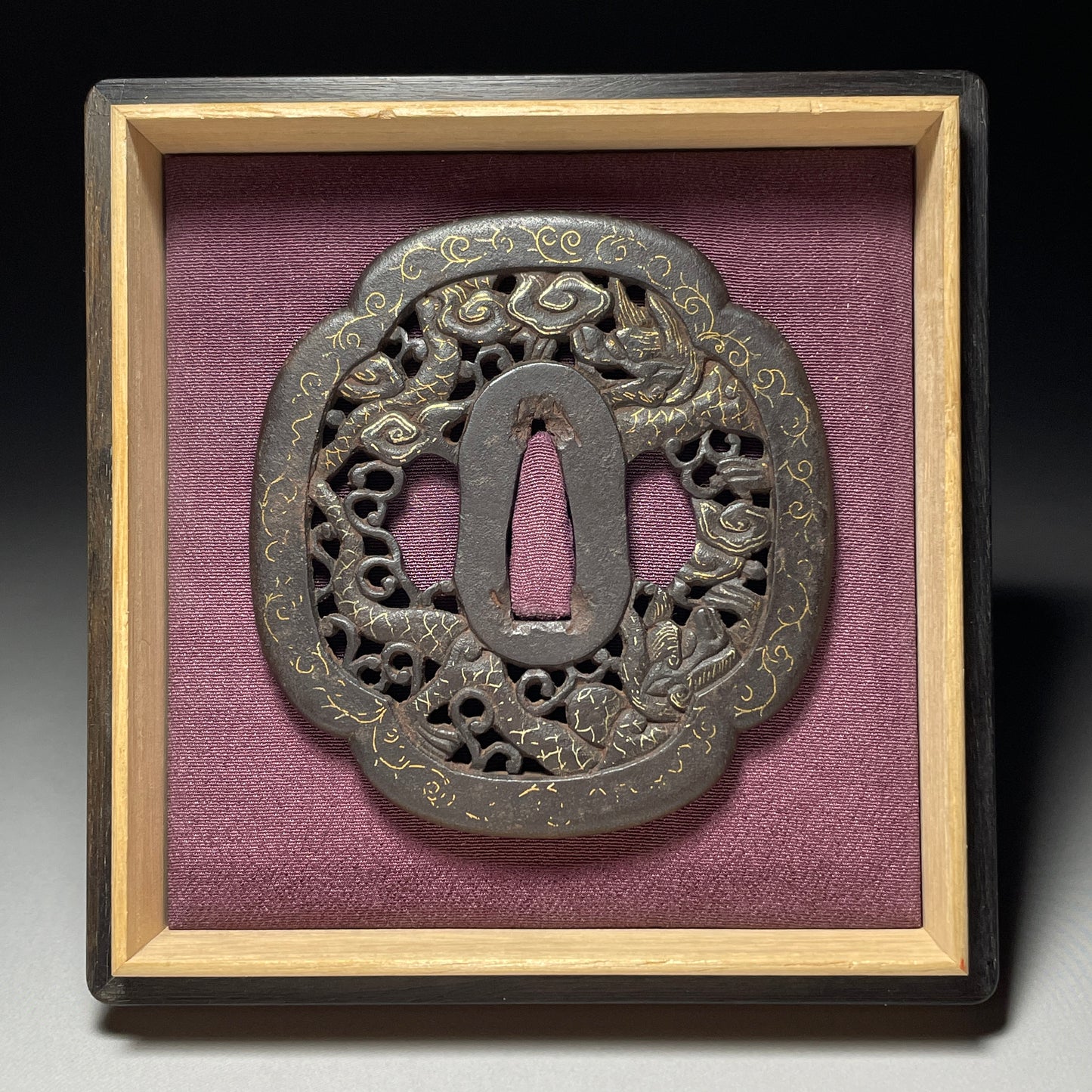 Dragon Nanban Style Large TSUBA, 龍南蛮鍔, Iron back, Edo period, 84x78x4.4mm 130g