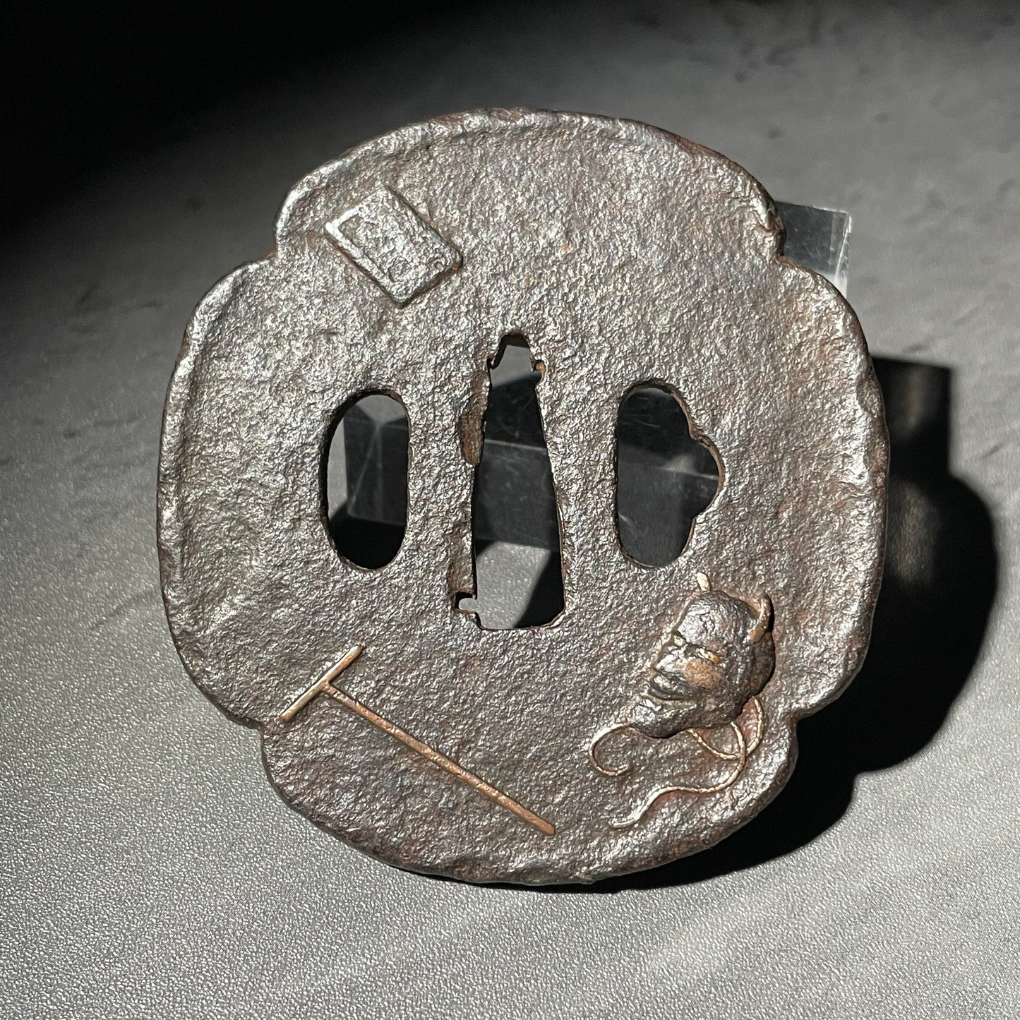 HANNYA 般若 and Uchizue 打杖 TSUBA, Iron back, Edo period