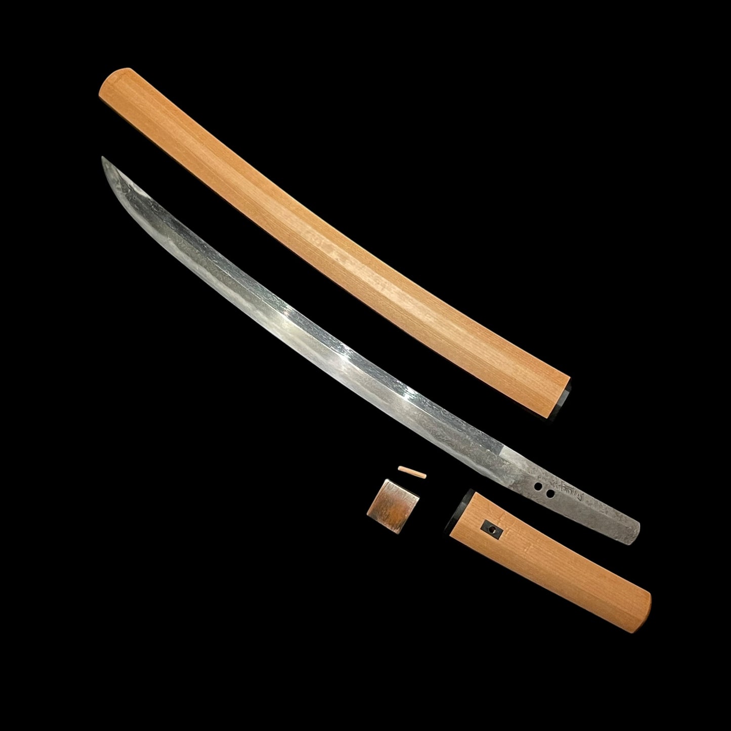 Naginata Naoshi Style Wakizashi, Iemasa 家正 signed, Wide Blade, Muromachi period