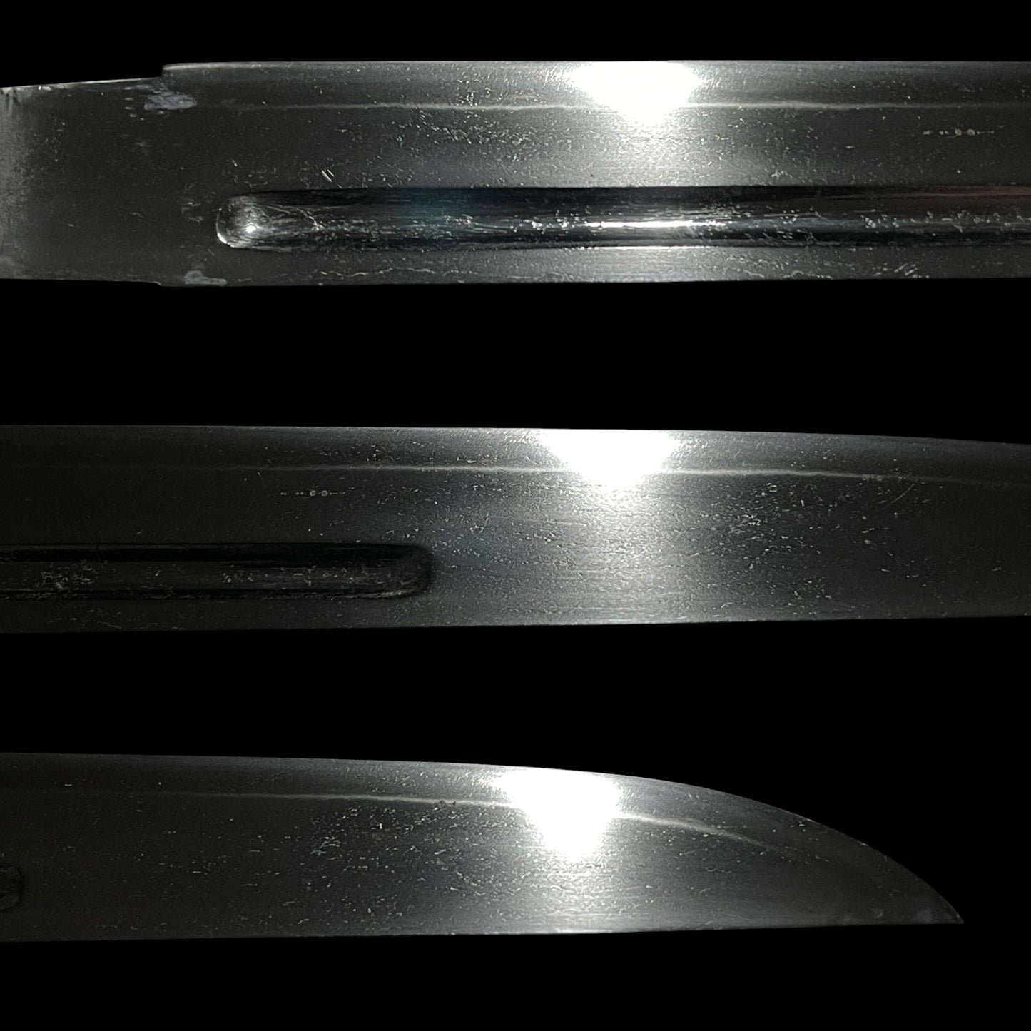 Red TANTO with Kozuka, Iron Fittings, Late Edo period mumei, Bakumatsu era