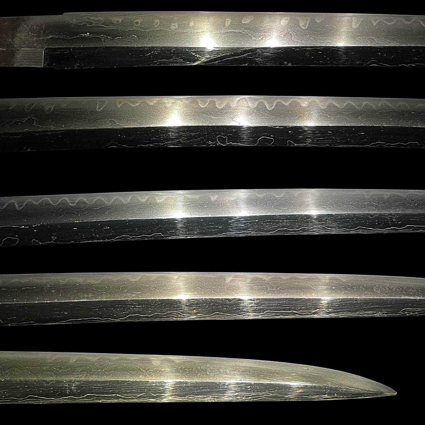 KOGARASUMARU-ZUKURI 小烏丸造 Long Wakizashi, Kanemoto 兼元 signed, Muromachi period