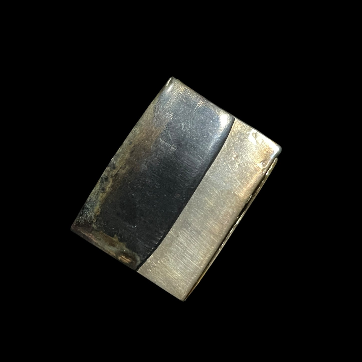 Monju Kaneshige 文珠金重 signed WAKIZASHI, Oogunome-Hamon 大互目刃文, Edo period